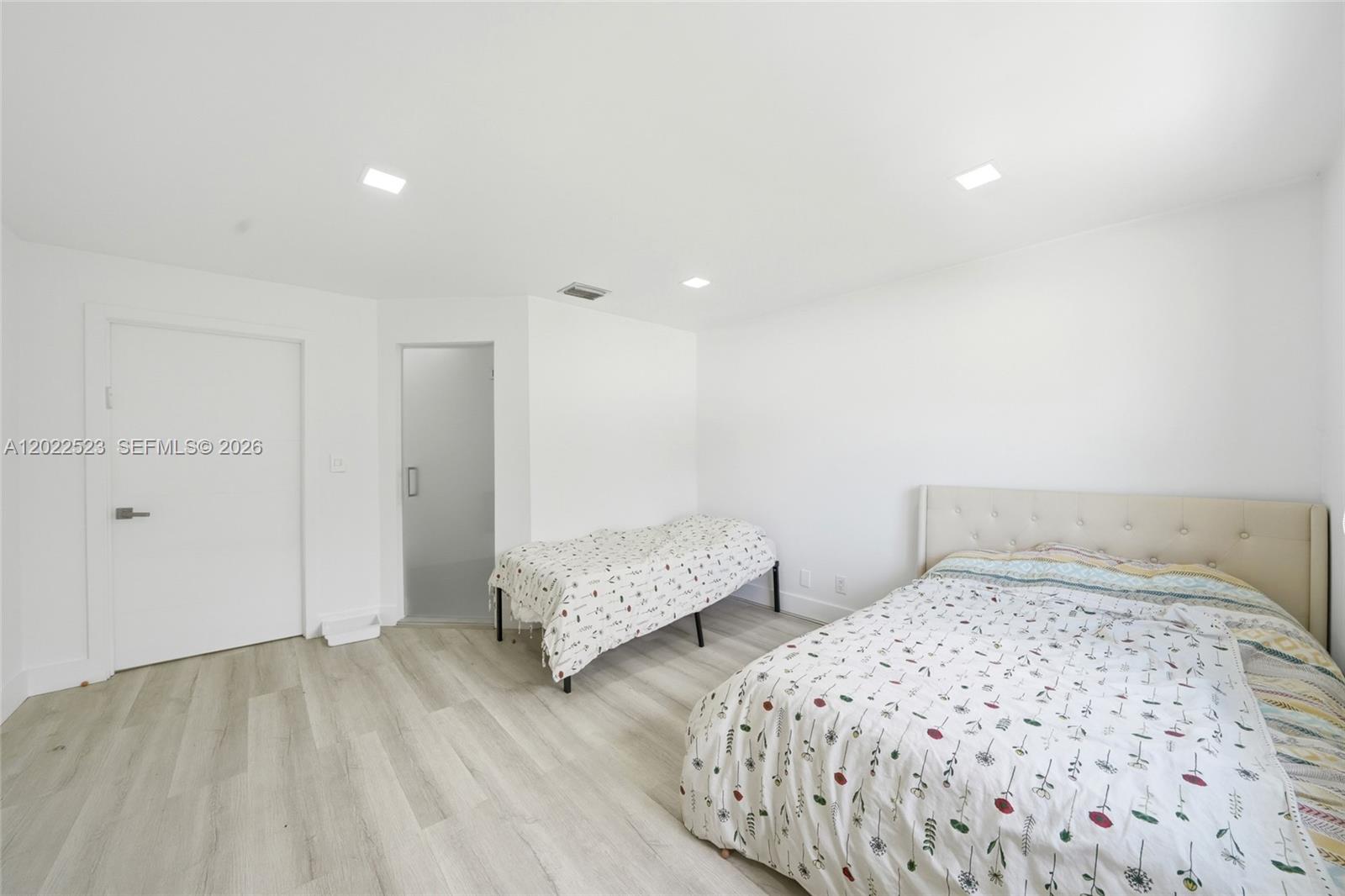 NORTHPOINTE AT THE CALIF - Residential