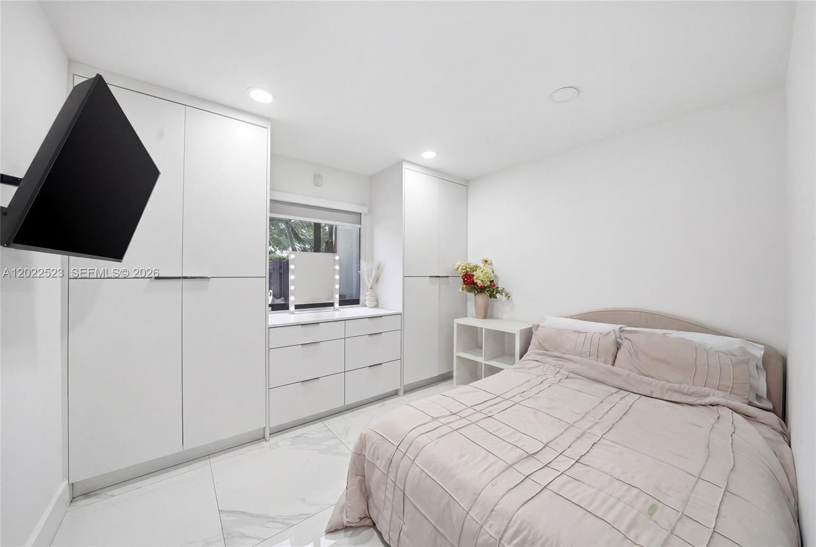 NORTHPOINTE AT THE CALIF - Residential