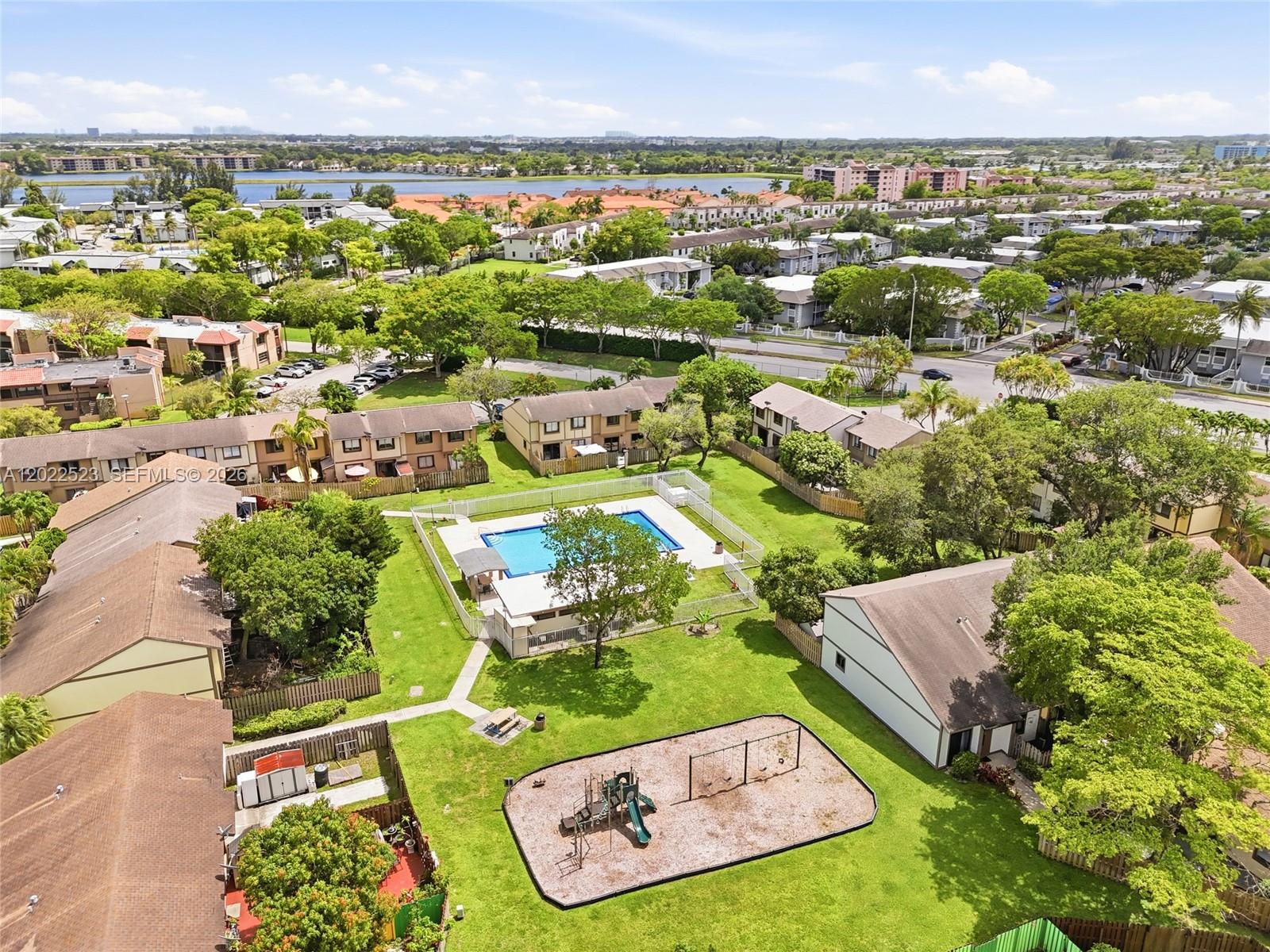 NORTHPOINTE AT THE CALIF - Residential