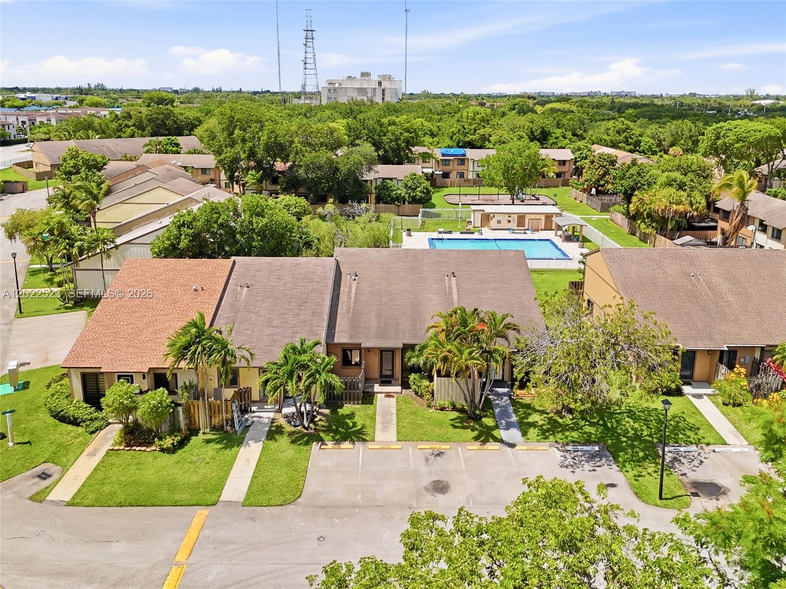 NORTHPOINTE AT THE CALIF - Residential