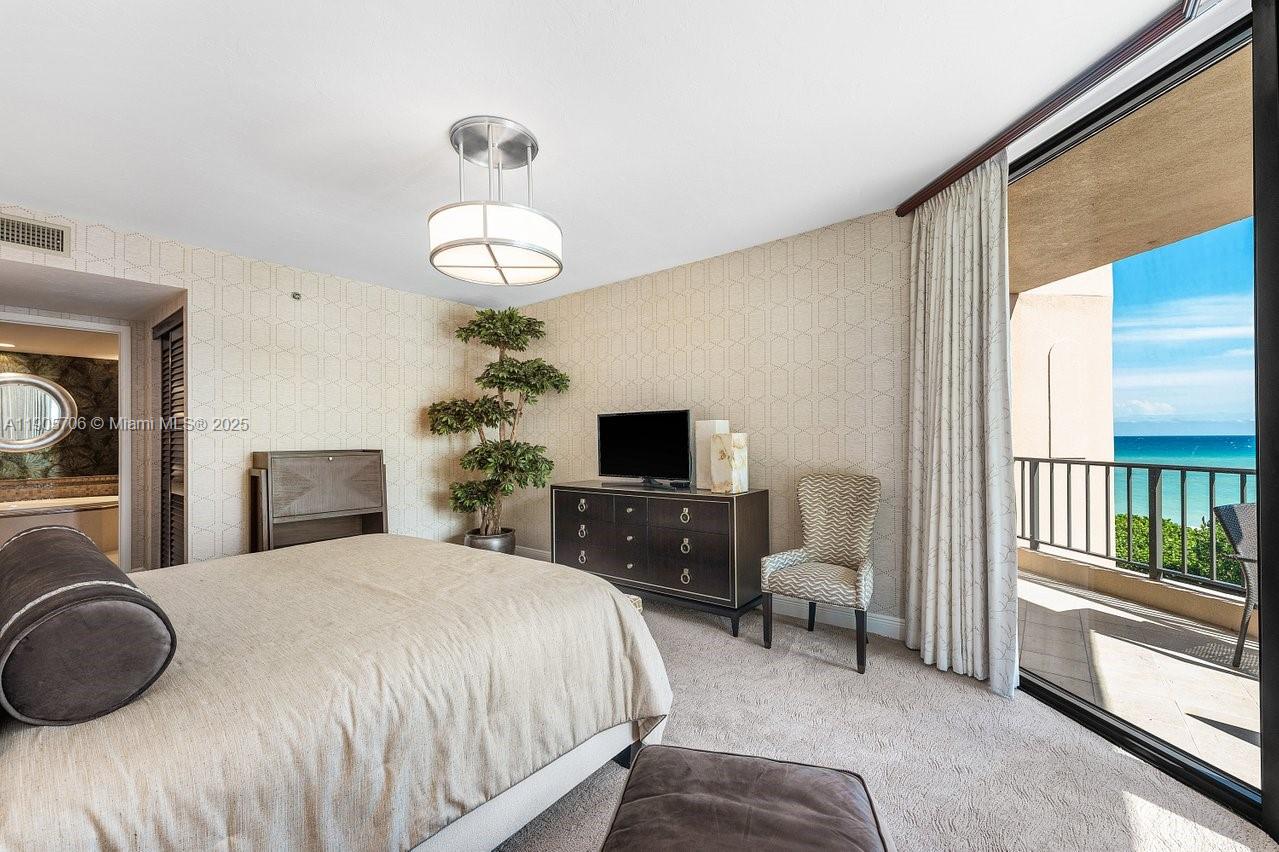 BEACHFRONT AT JUNO BEACH - Residential