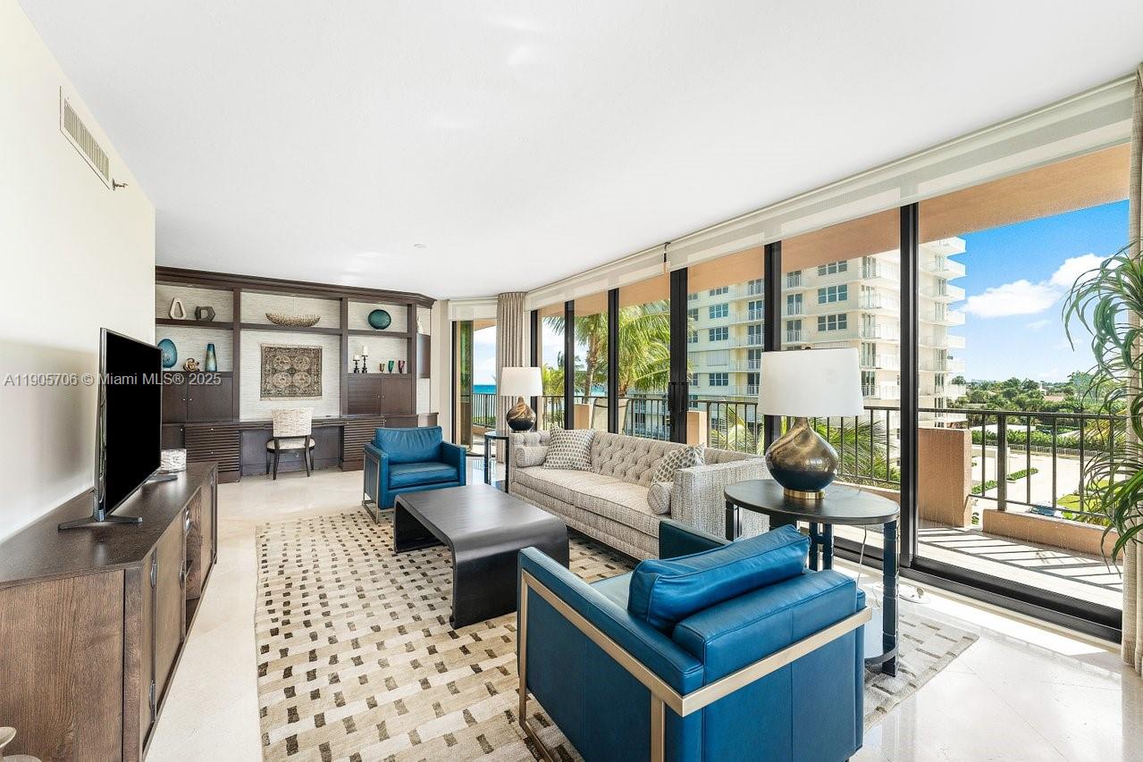 BEACHFRONT AT JUNO BEACH - Residential