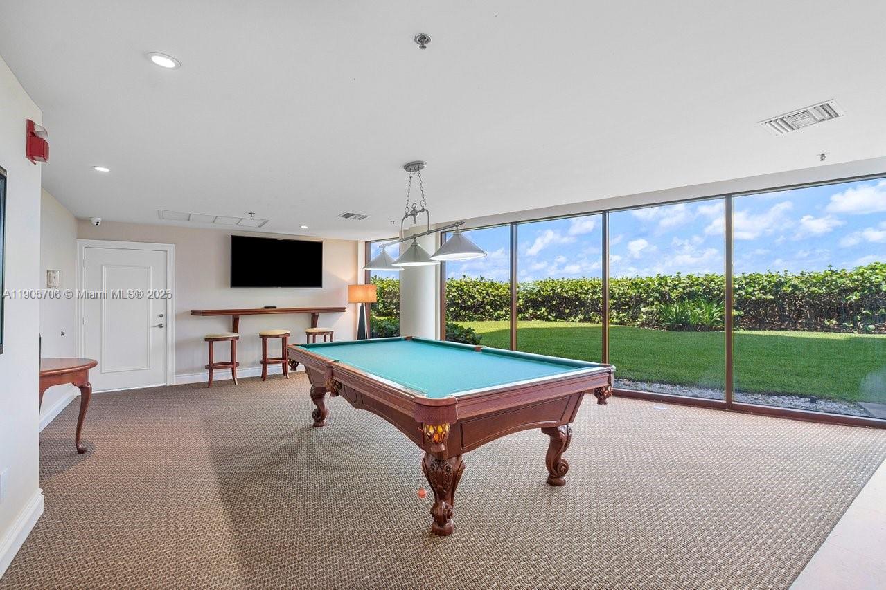 BEACHFRONT AT JUNO BEACH - Residential