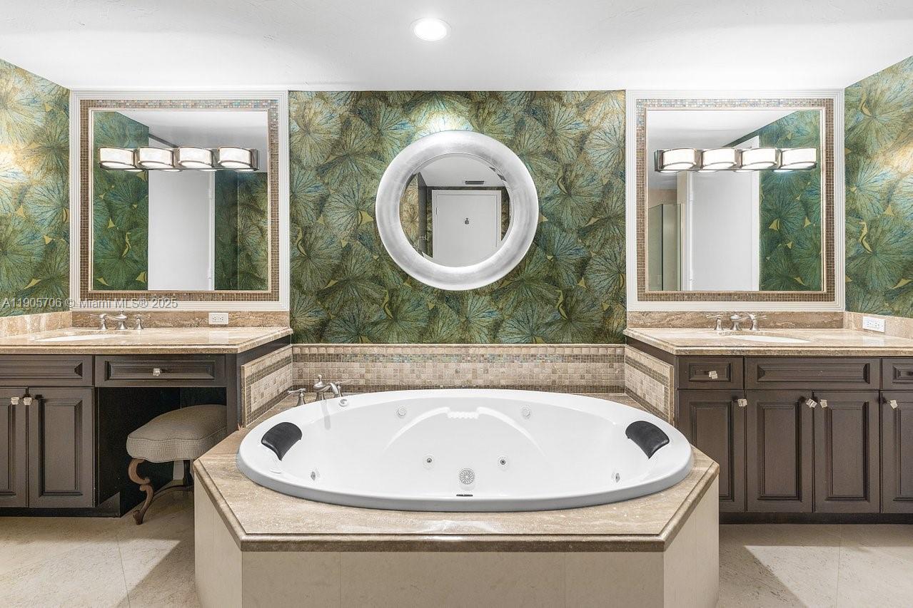 BEACHFRONT AT JUNO BEACH - Residential