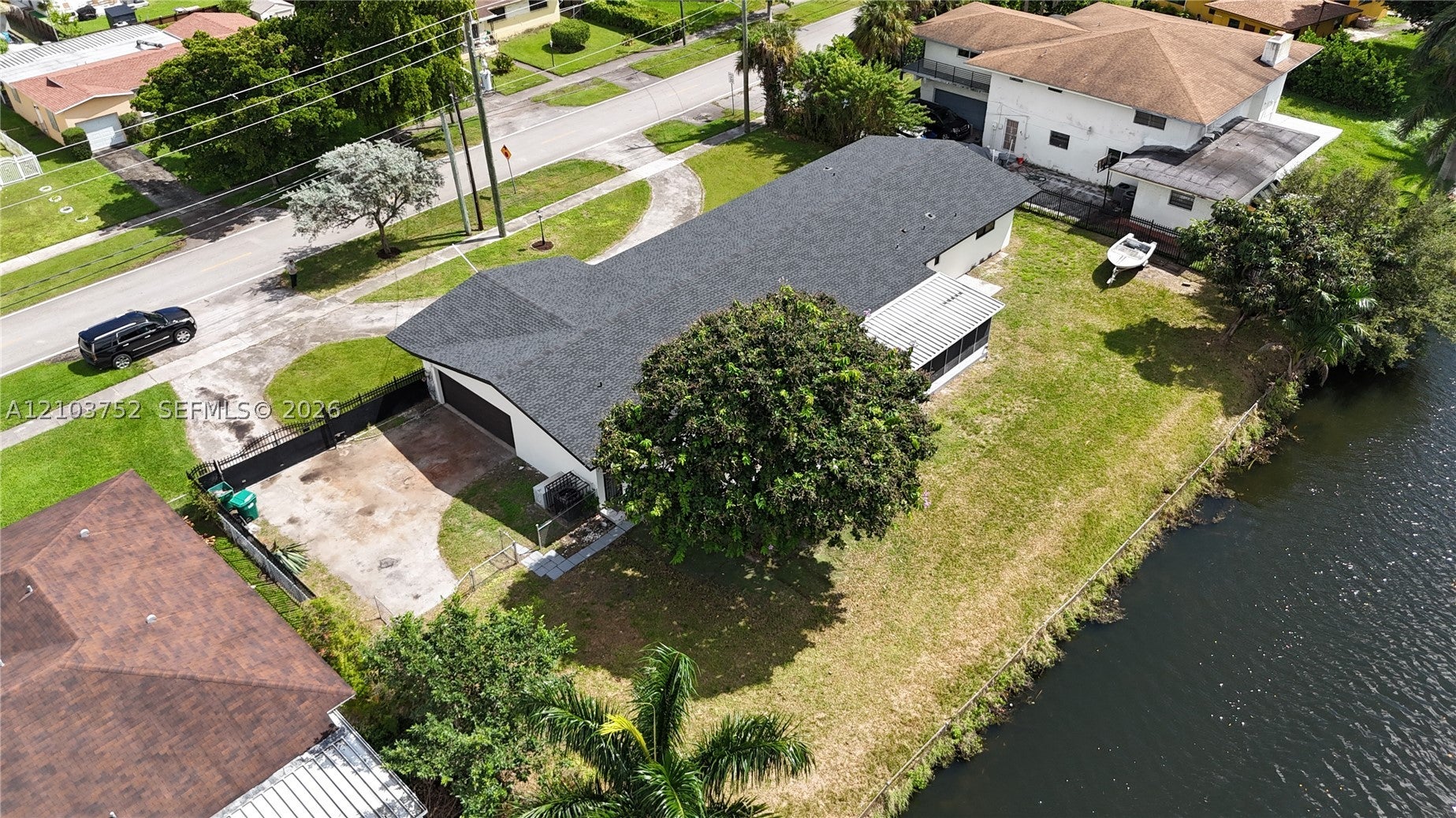 9120 Little River Dr