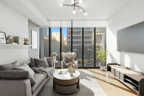 650 NE 2nd Ave 0305 Miami FL 33132