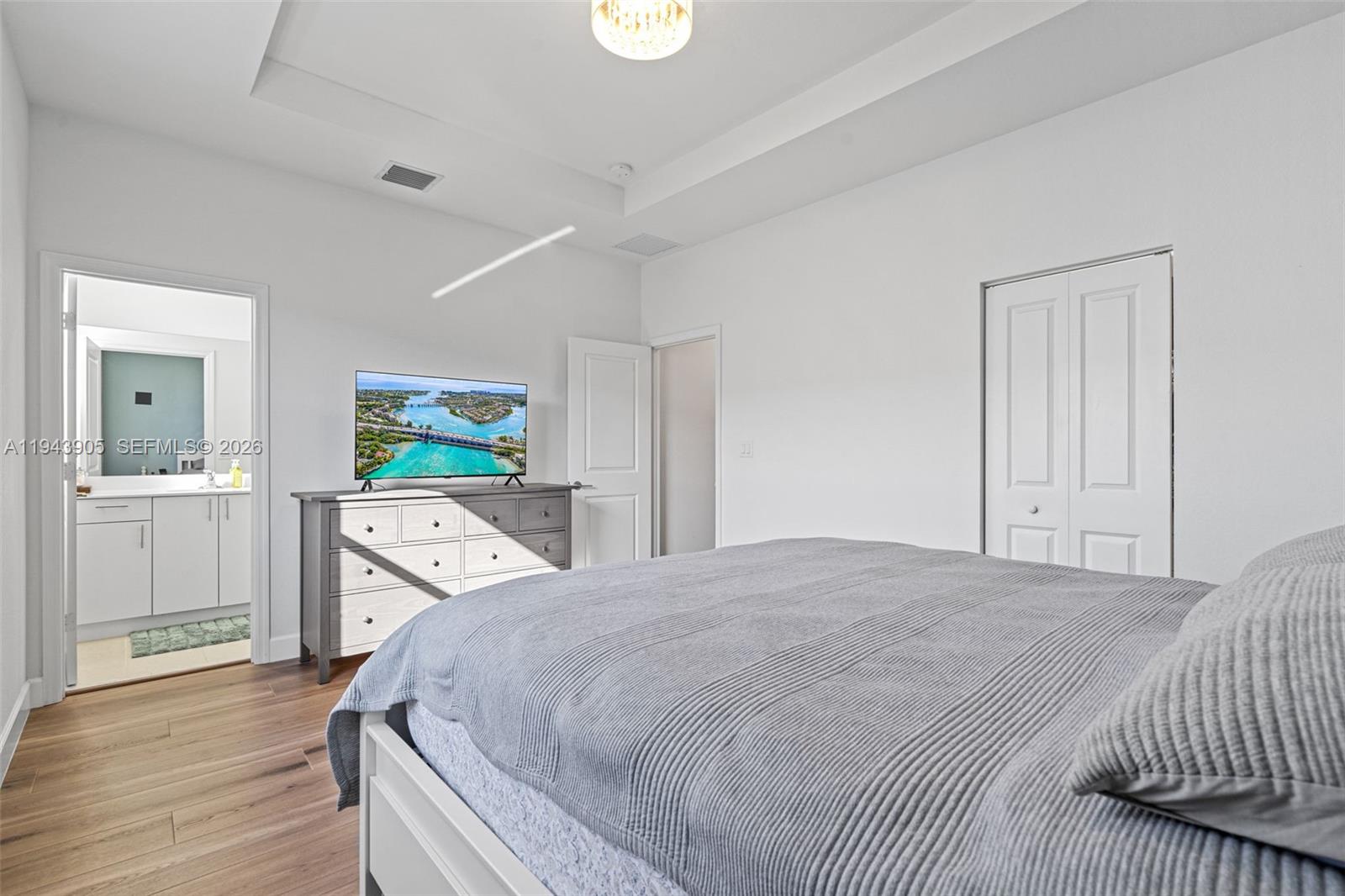 STEIN ASSEMBLAGE - Residential