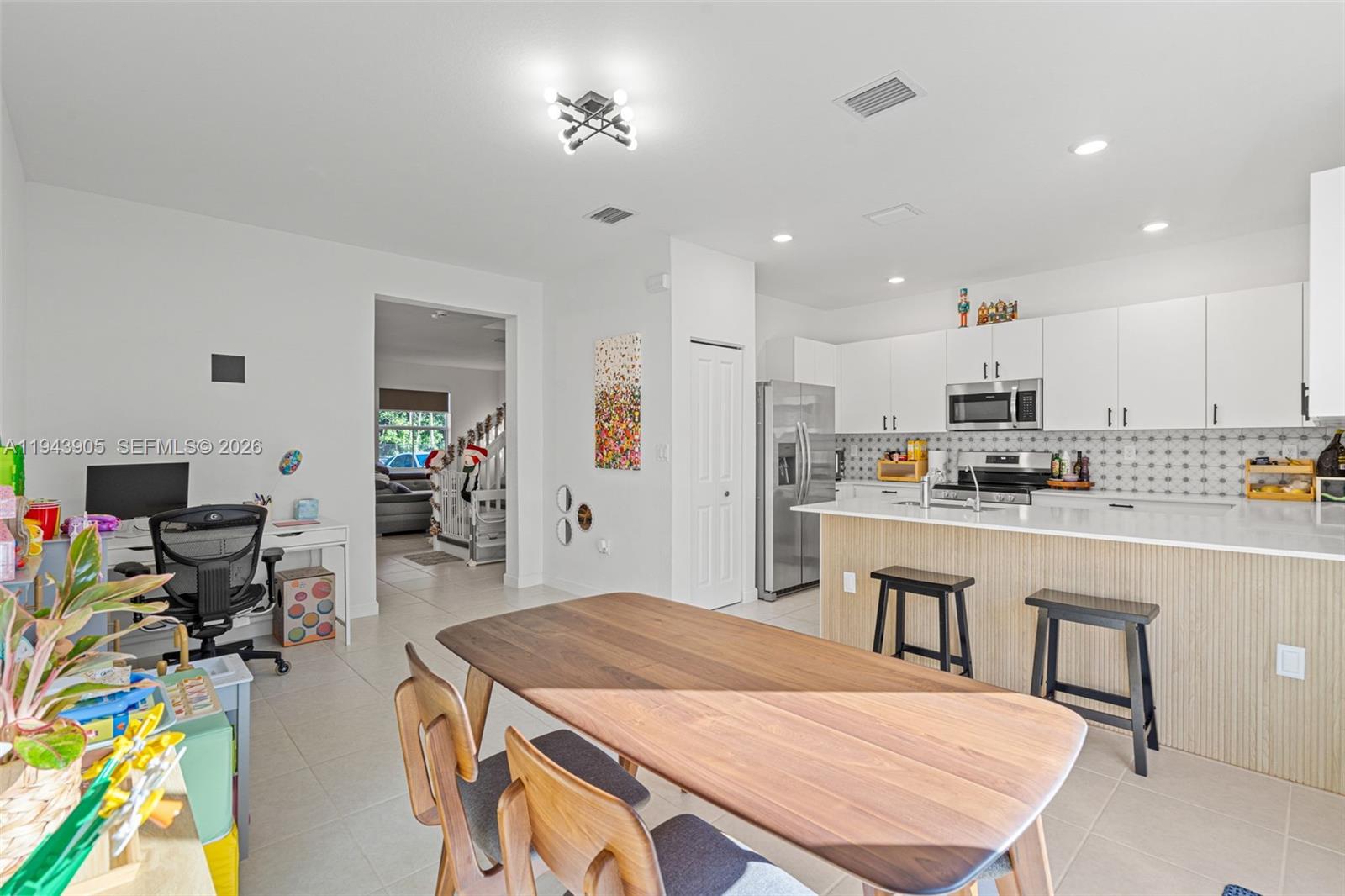 STEIN ASSEMBLAGE - Residential