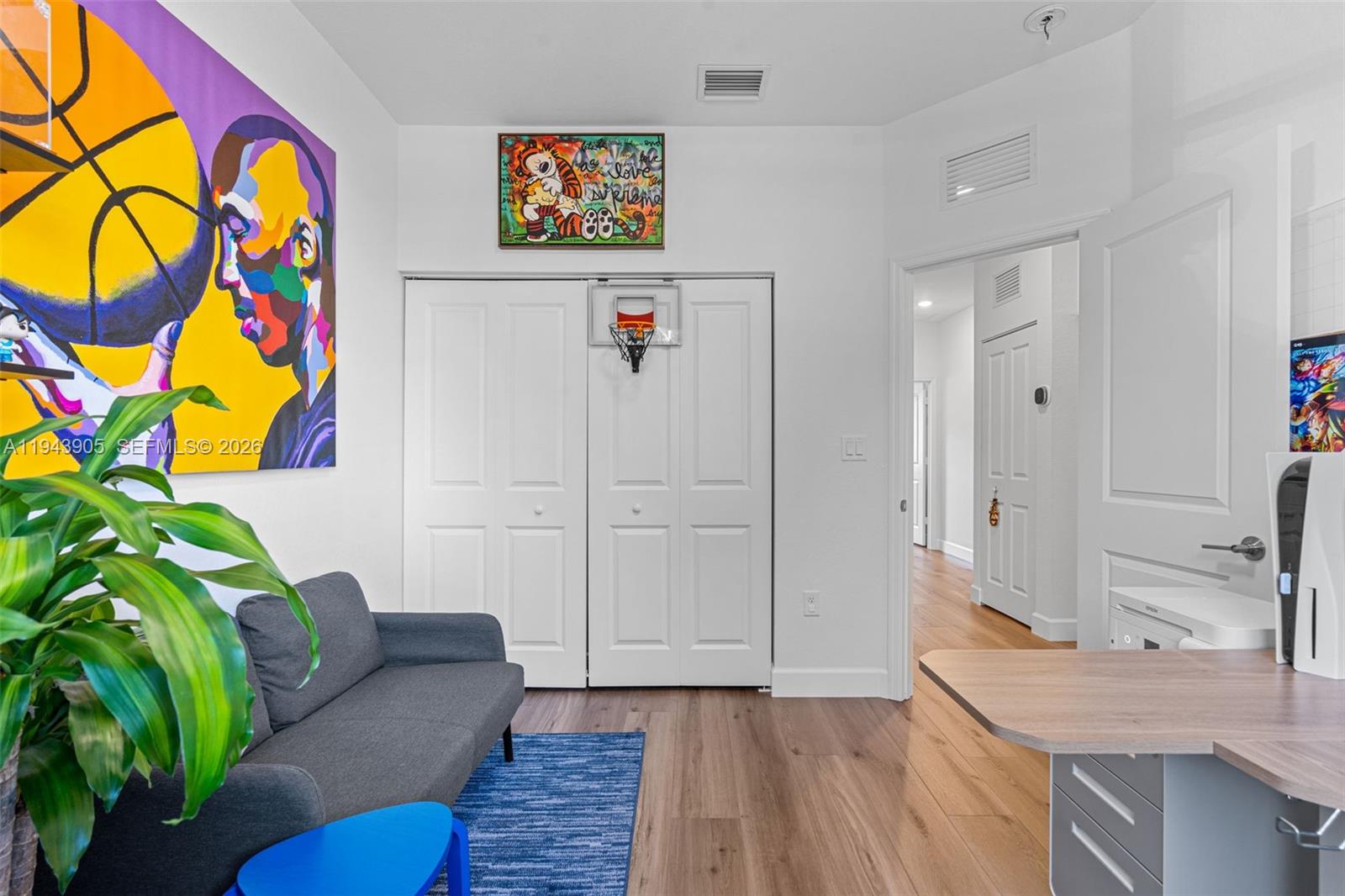 STEIN ASSEMBLAGE - Residential