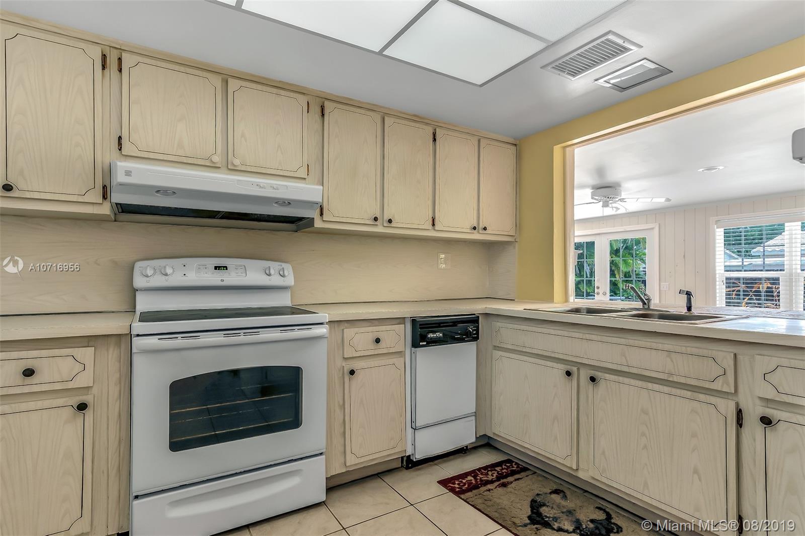 PLANTATION PARK 6TH ADD D - Residential