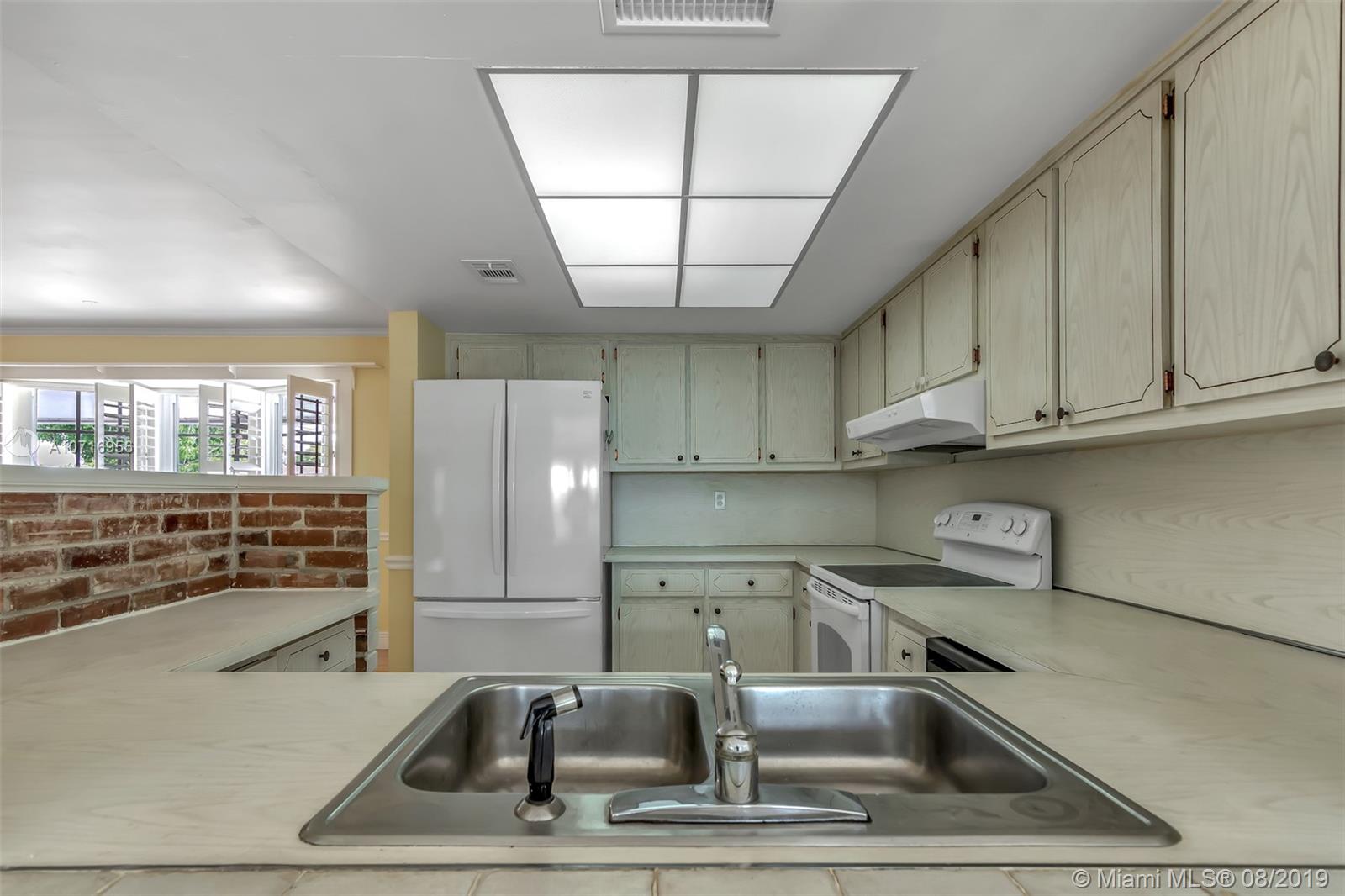 PLANTATION PARK 6TH ADD D - Residential