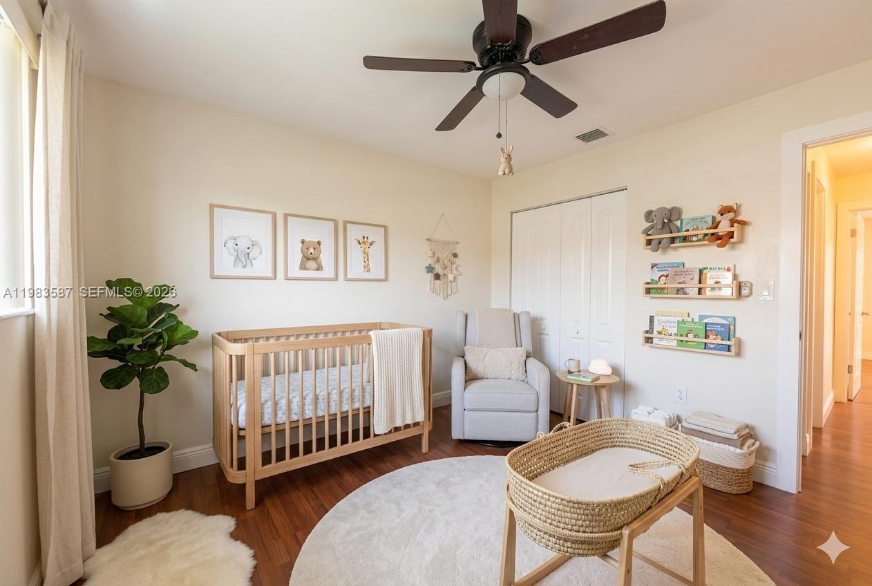 TERRA LAKE VILLAS CONDO - Residential