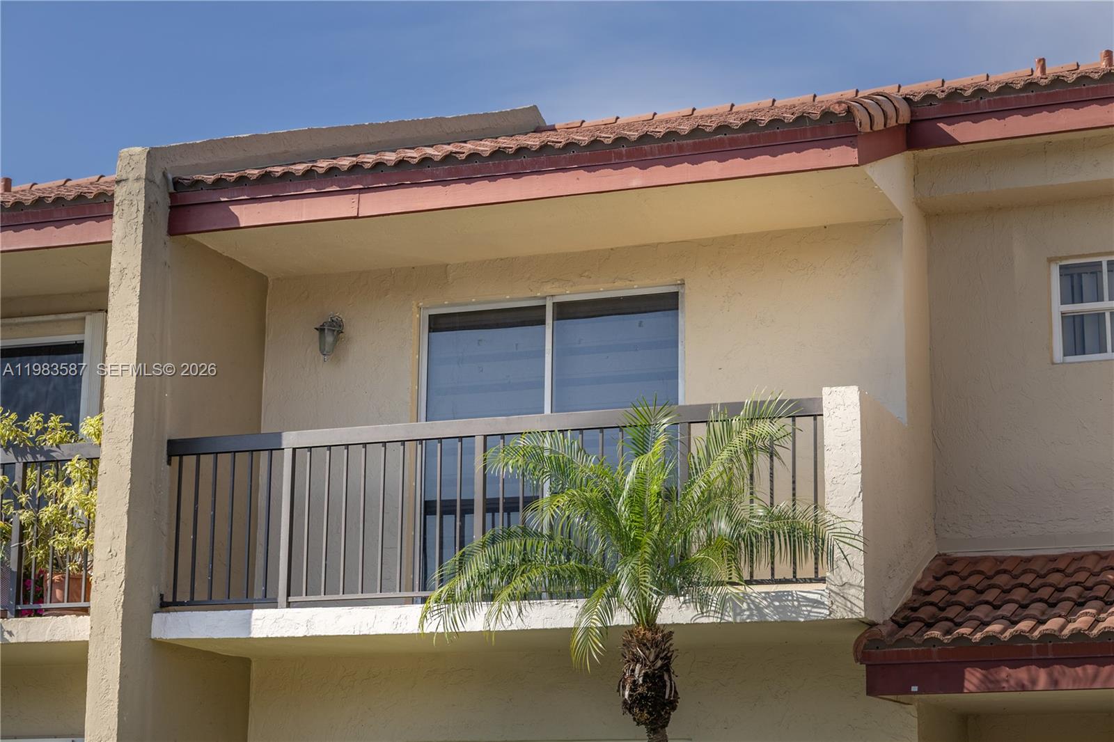 TERRA LAKE VILLAS CONDO - Residential