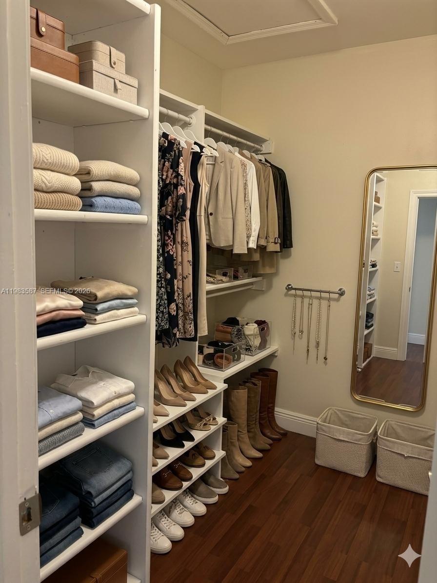 TERRA LAKE VILLAS CONDO - Residential