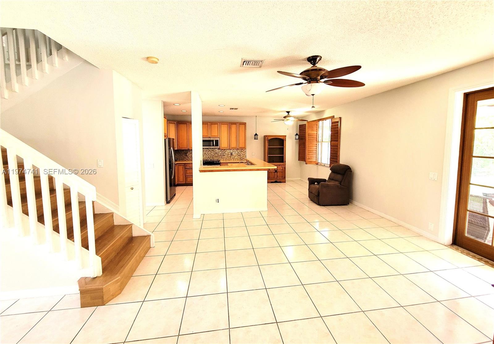 SECTOR 3 - PARCELS H I J - Residential Lease