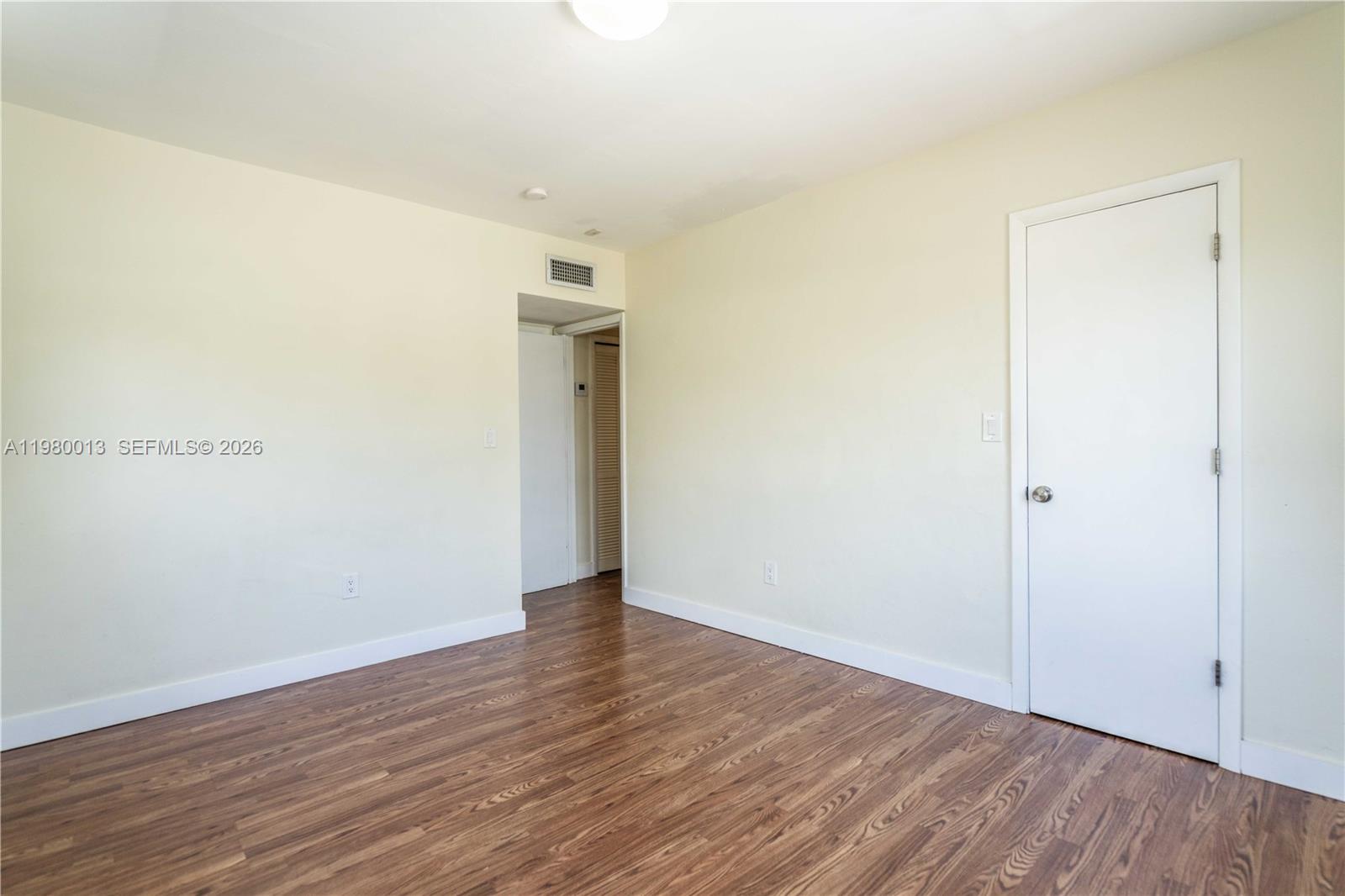 ISLE OF NORMANDY MIAMI VI - Residential Lease