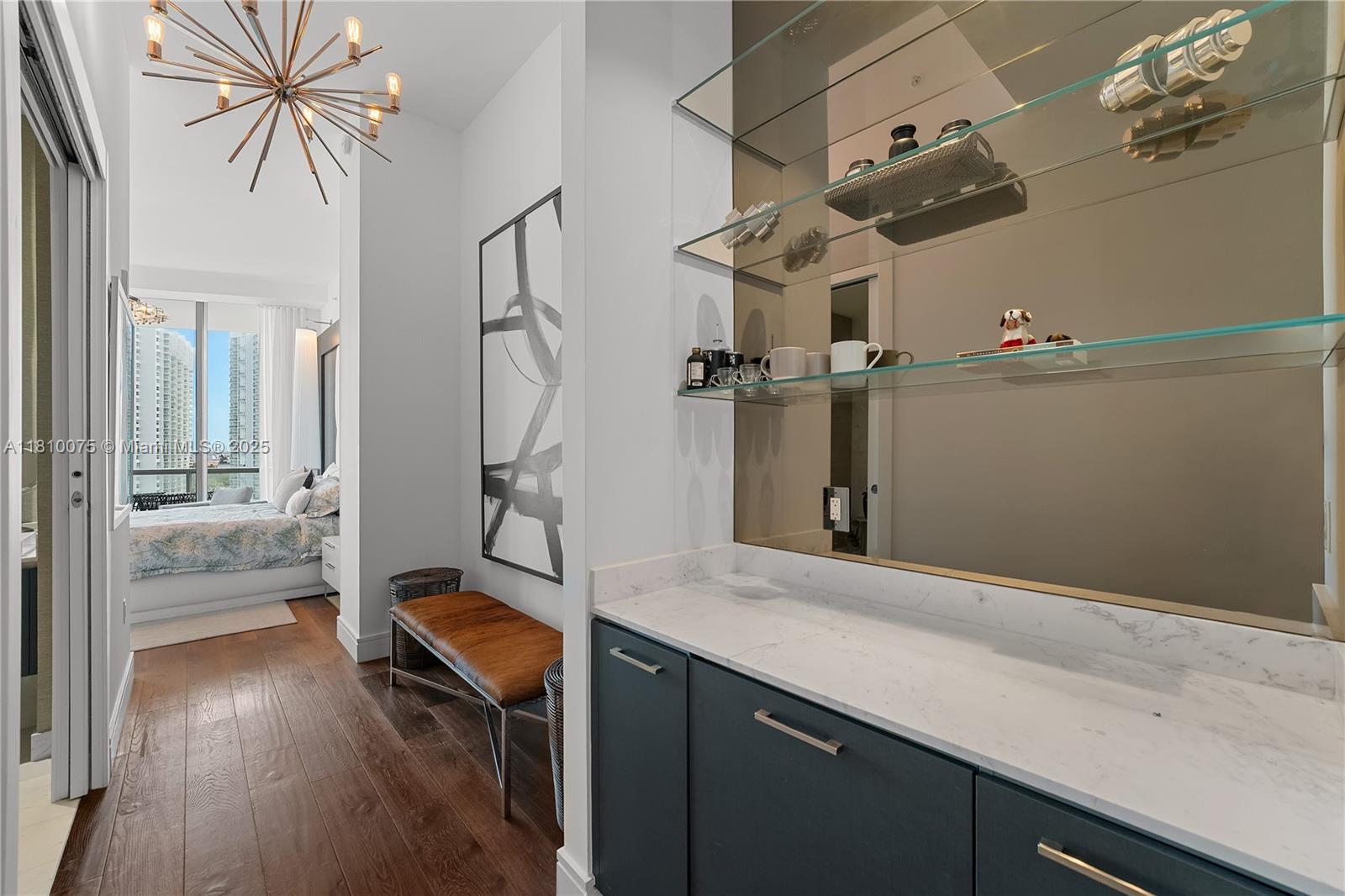 ECHO CONDO - Residential
