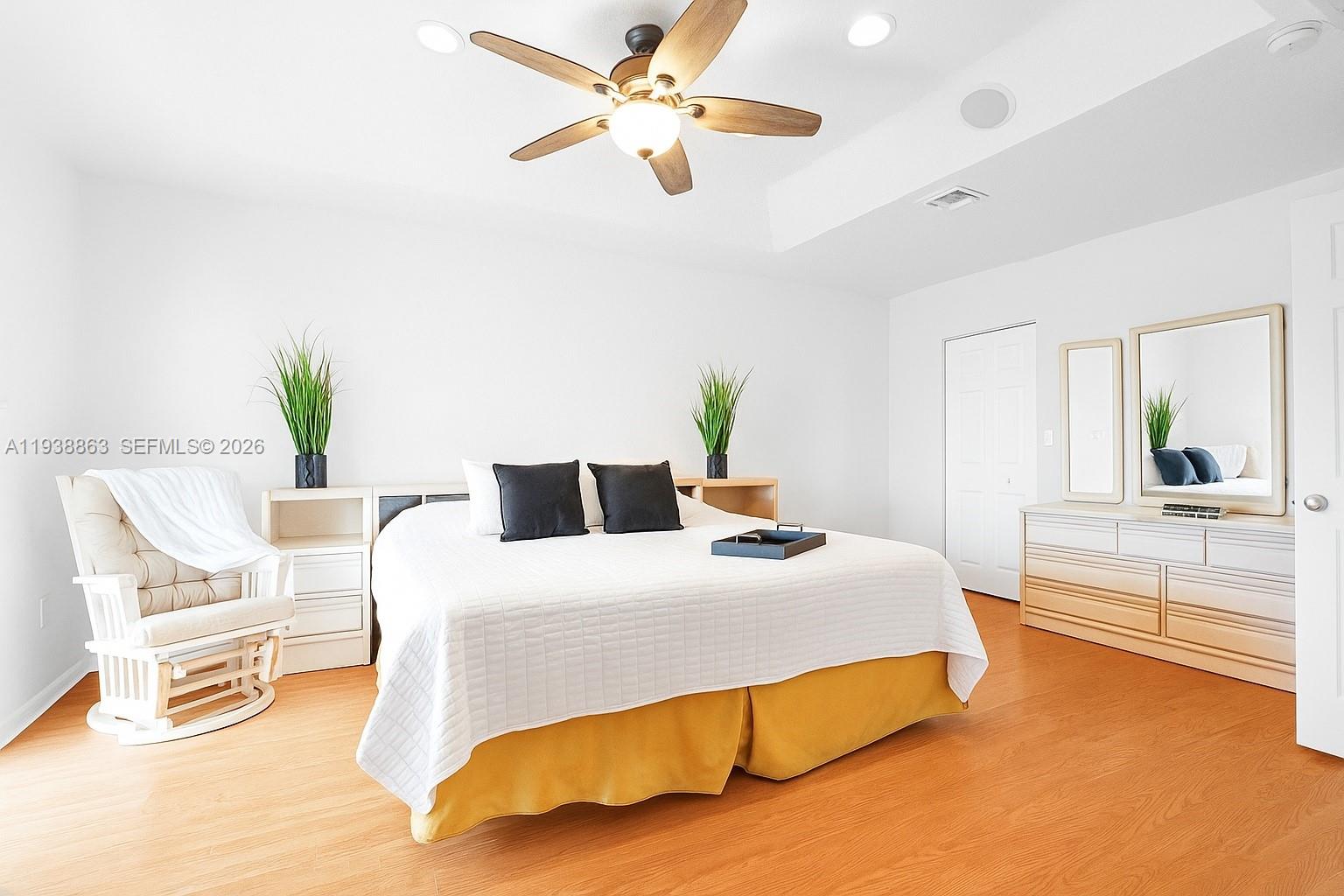 STIRLING PALM ESTATES - Residential