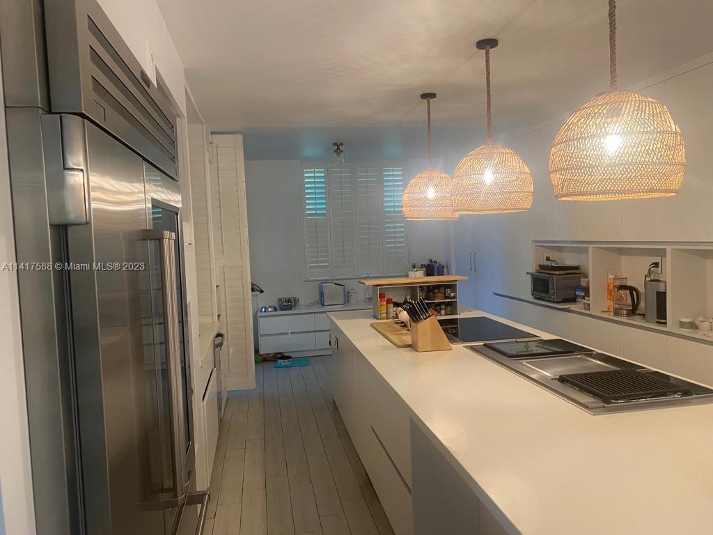 GRAND BAY RESIDENCES COND - Residential