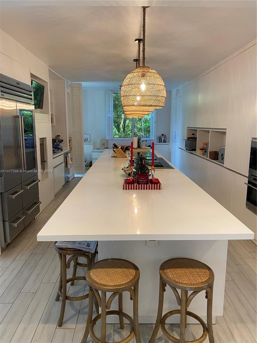 GRAND BAY RESIDENCES COND - Residential