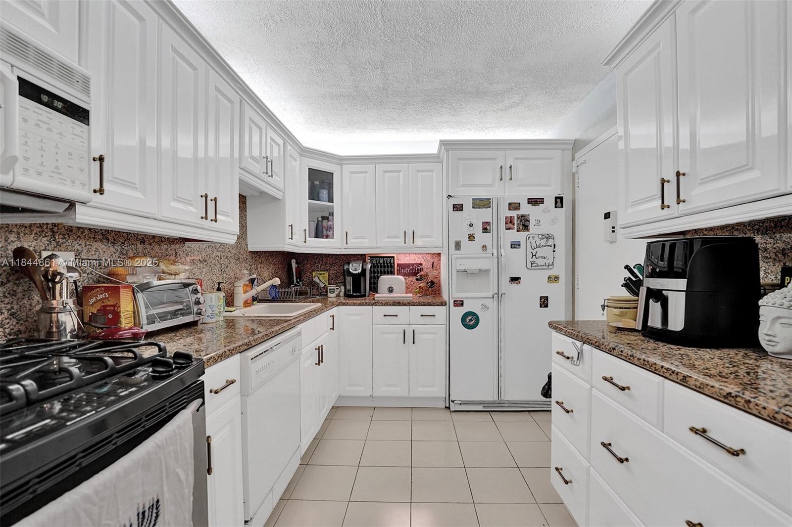 3140 S Ocean Dr 1102