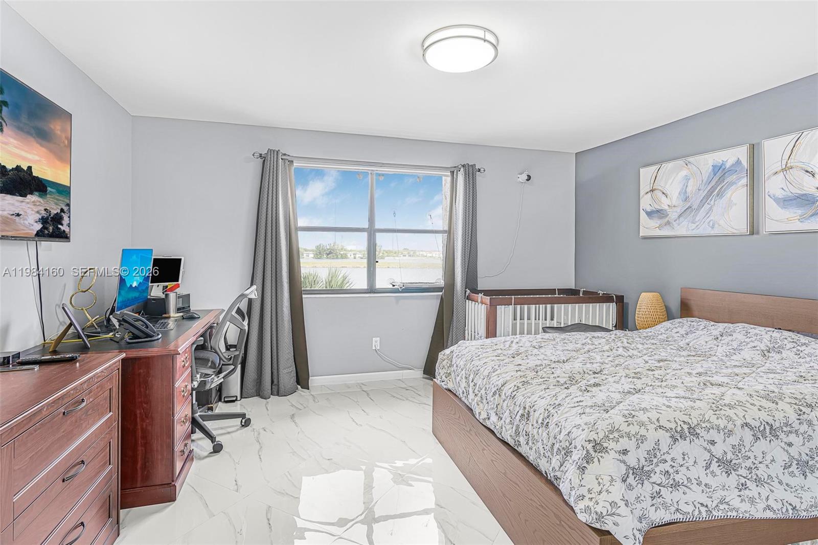 SUMMERTREE VILG CALIF CL - Residential