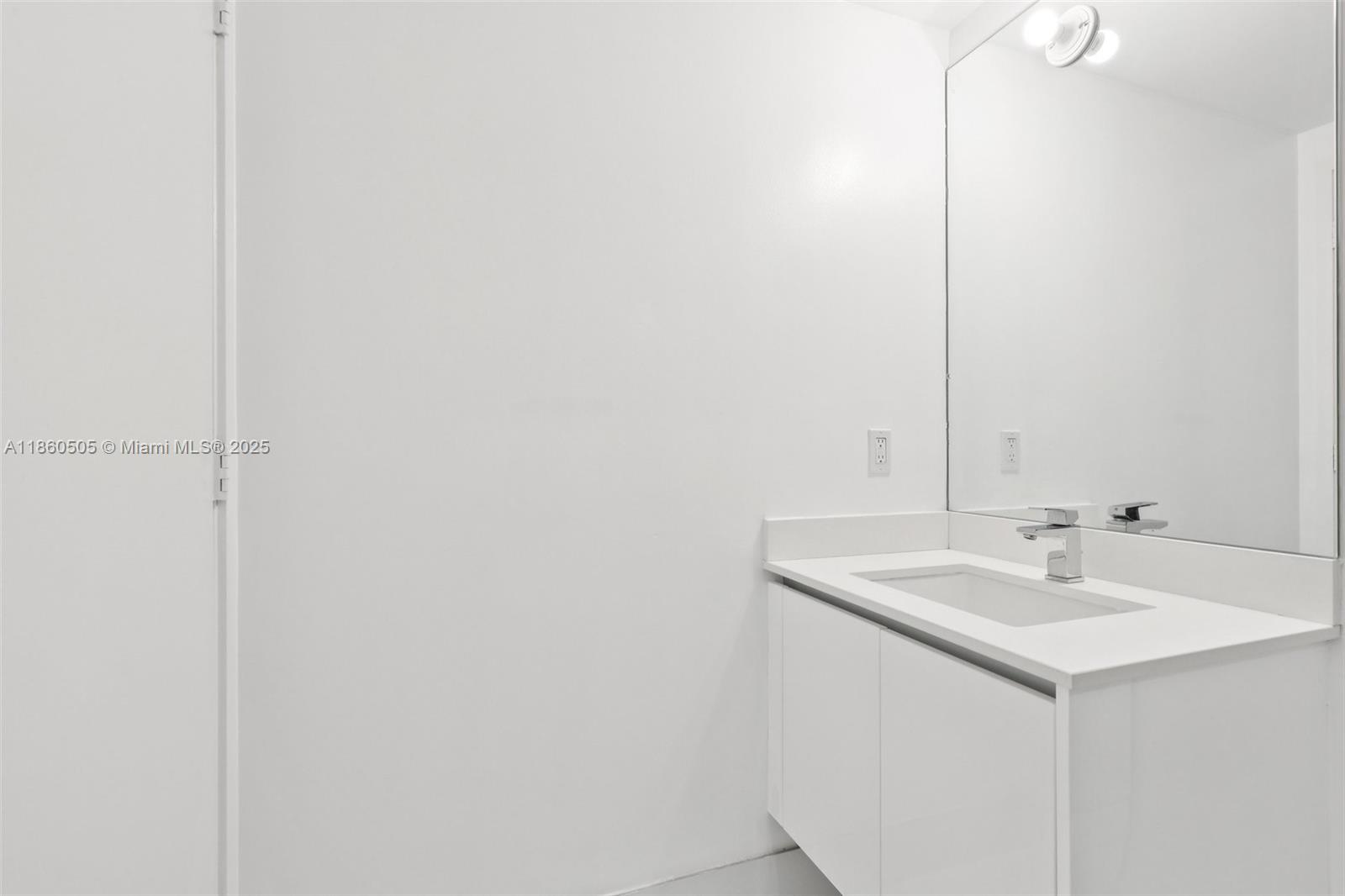 PARQUE TOWERS CONDO - Residential