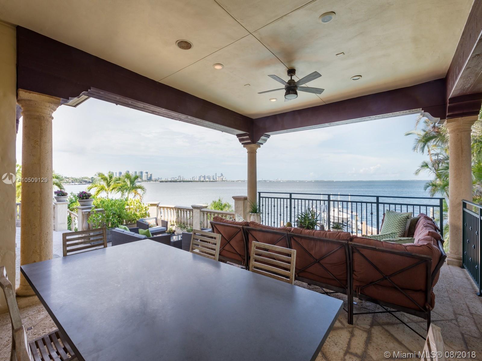 DAVIS TR - Residential