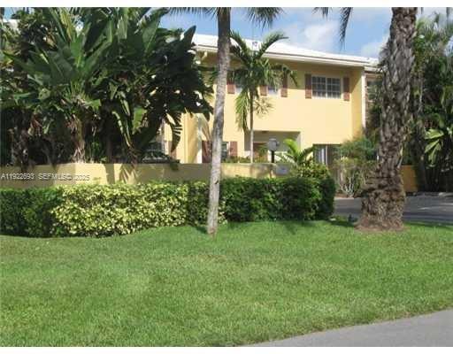 NO 2 PALM-AIRE COUNTRY CL - Residential Lease