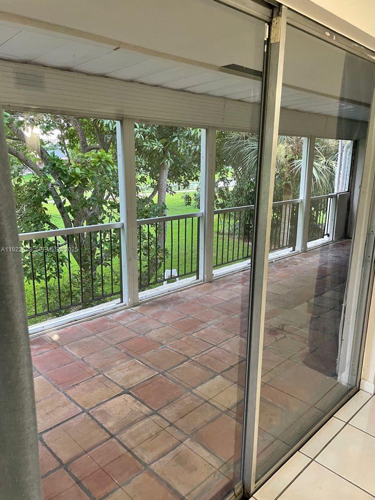 NO 2 PALM-AIRE COUNTRY CL - Residential Lease