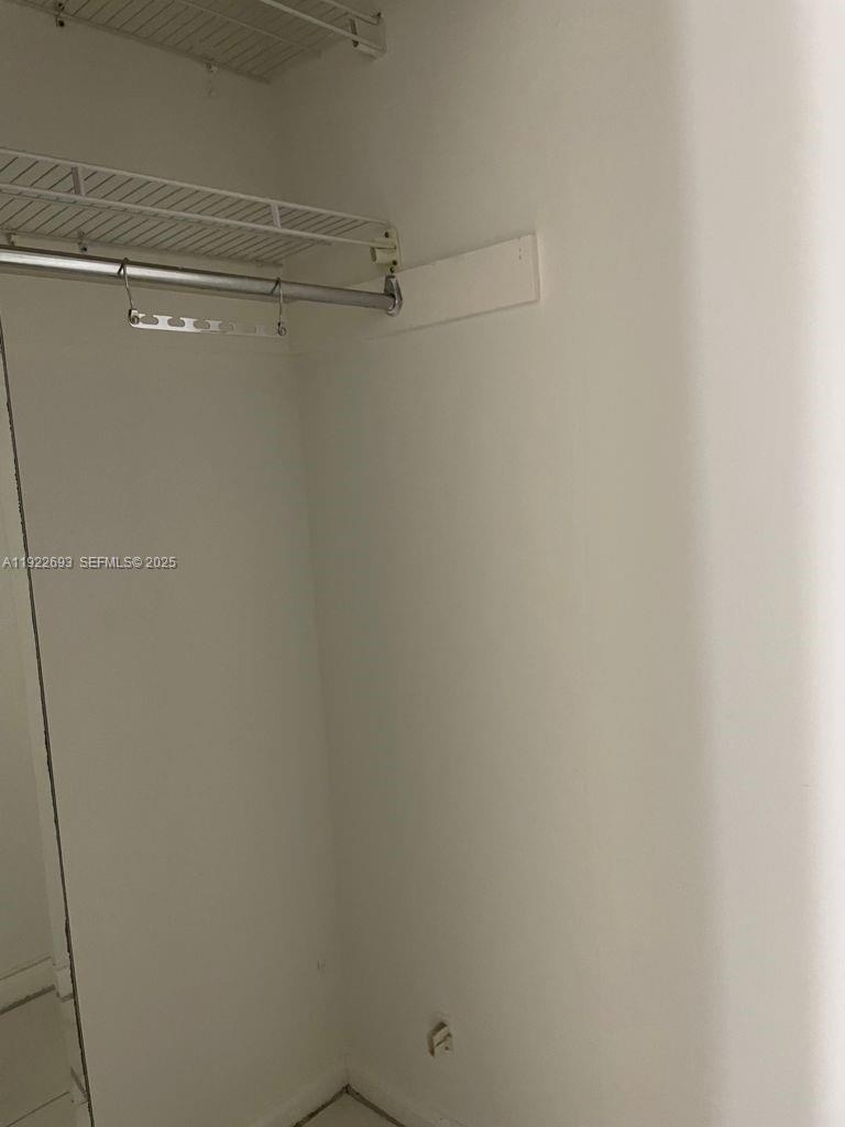 NO 2 PALM-AIRE COUNTRY CL - Residential Lease