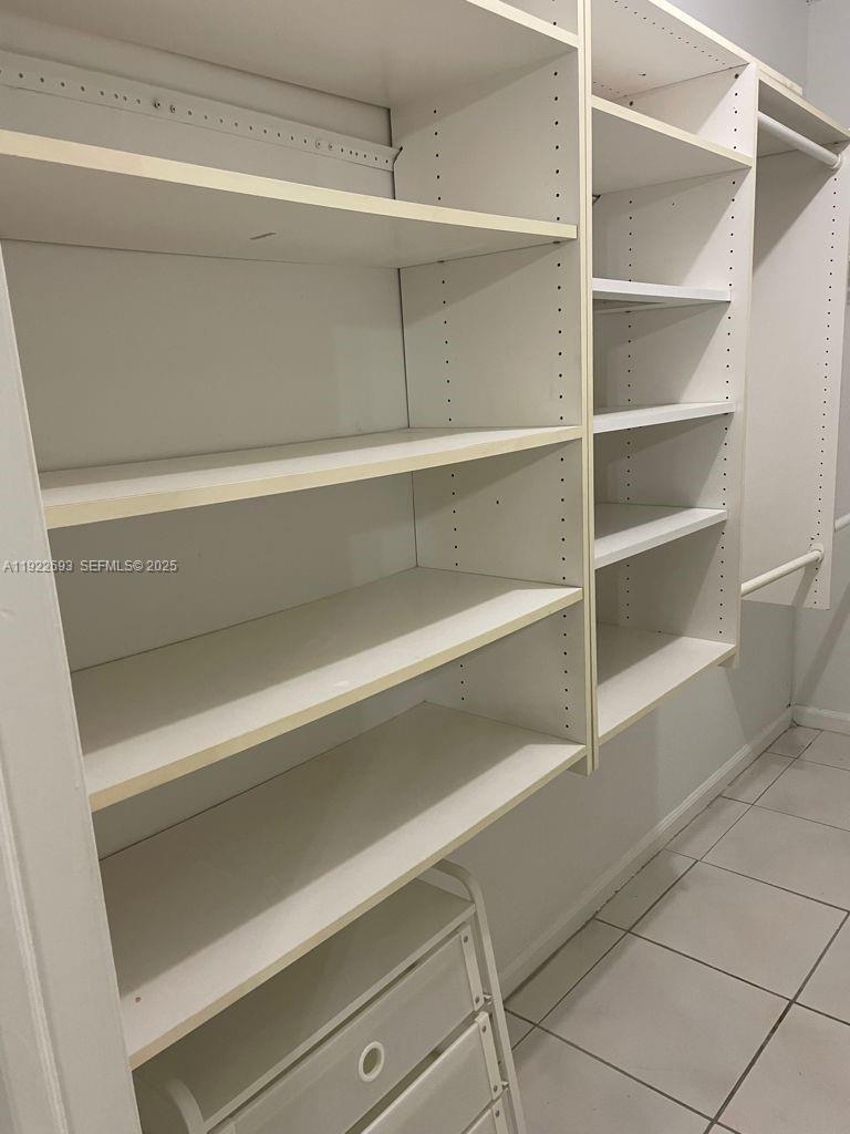 NO 2 PALM-AIRE COUNTRY CL - Residential Lease