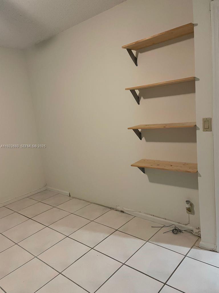 NO 2 PALM-AIRE COUNTRY CL - Residential Lease