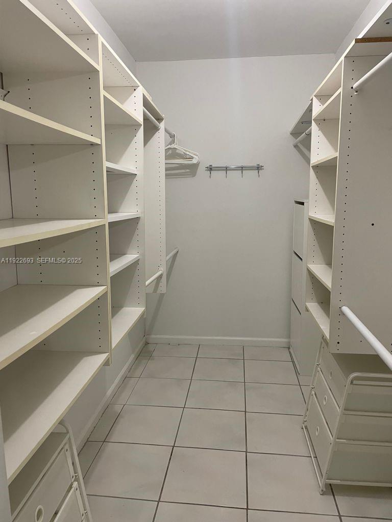 NO 2 PALM-AIRE COUNTRY CL - Residential Lease