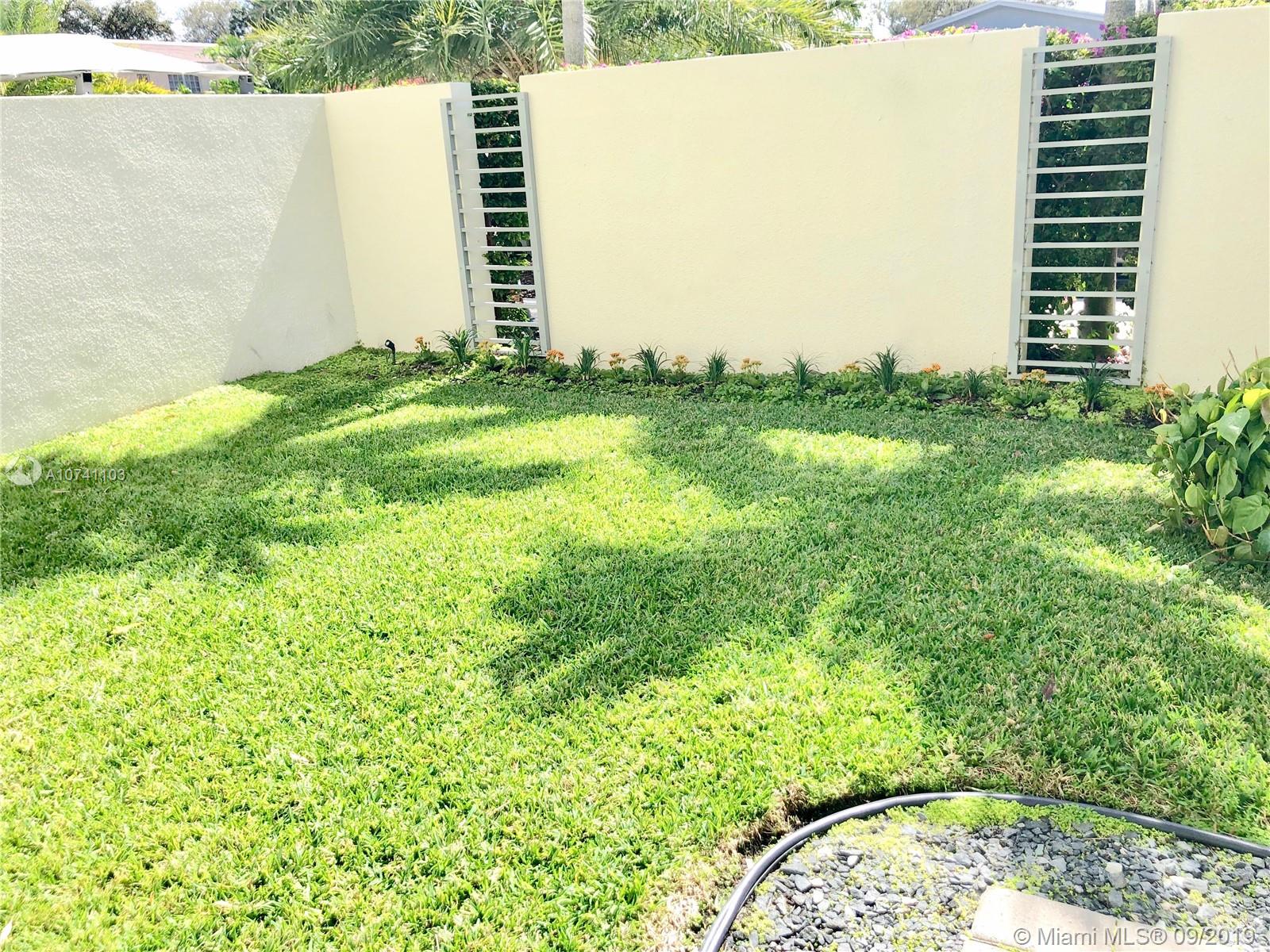 Everglades Land Sales Com - Residential Lease