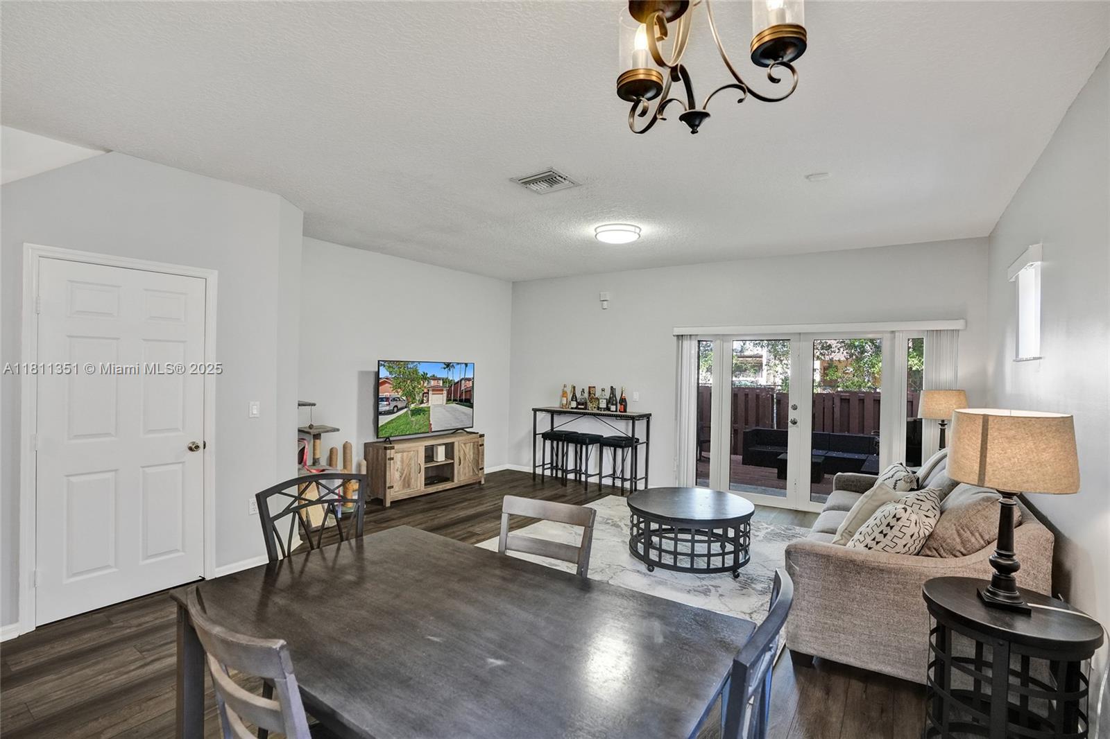 1001 NW 100TH AVE