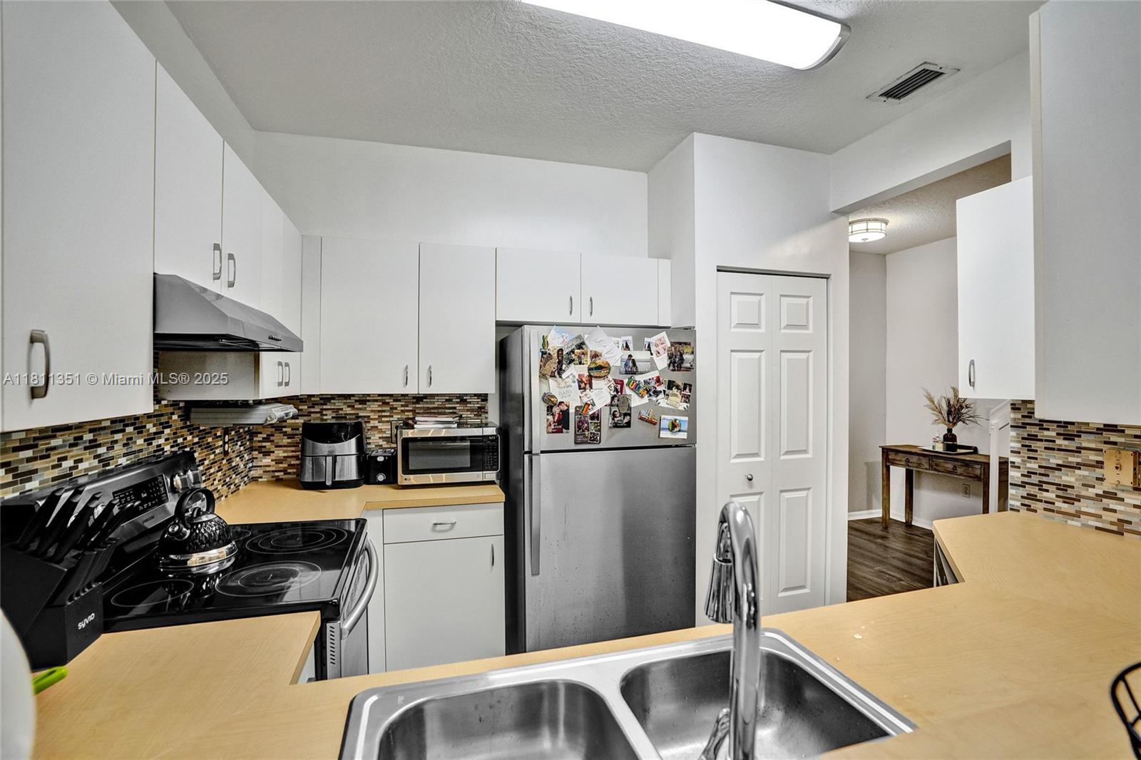 UNITED HOMES PLAT - Residential