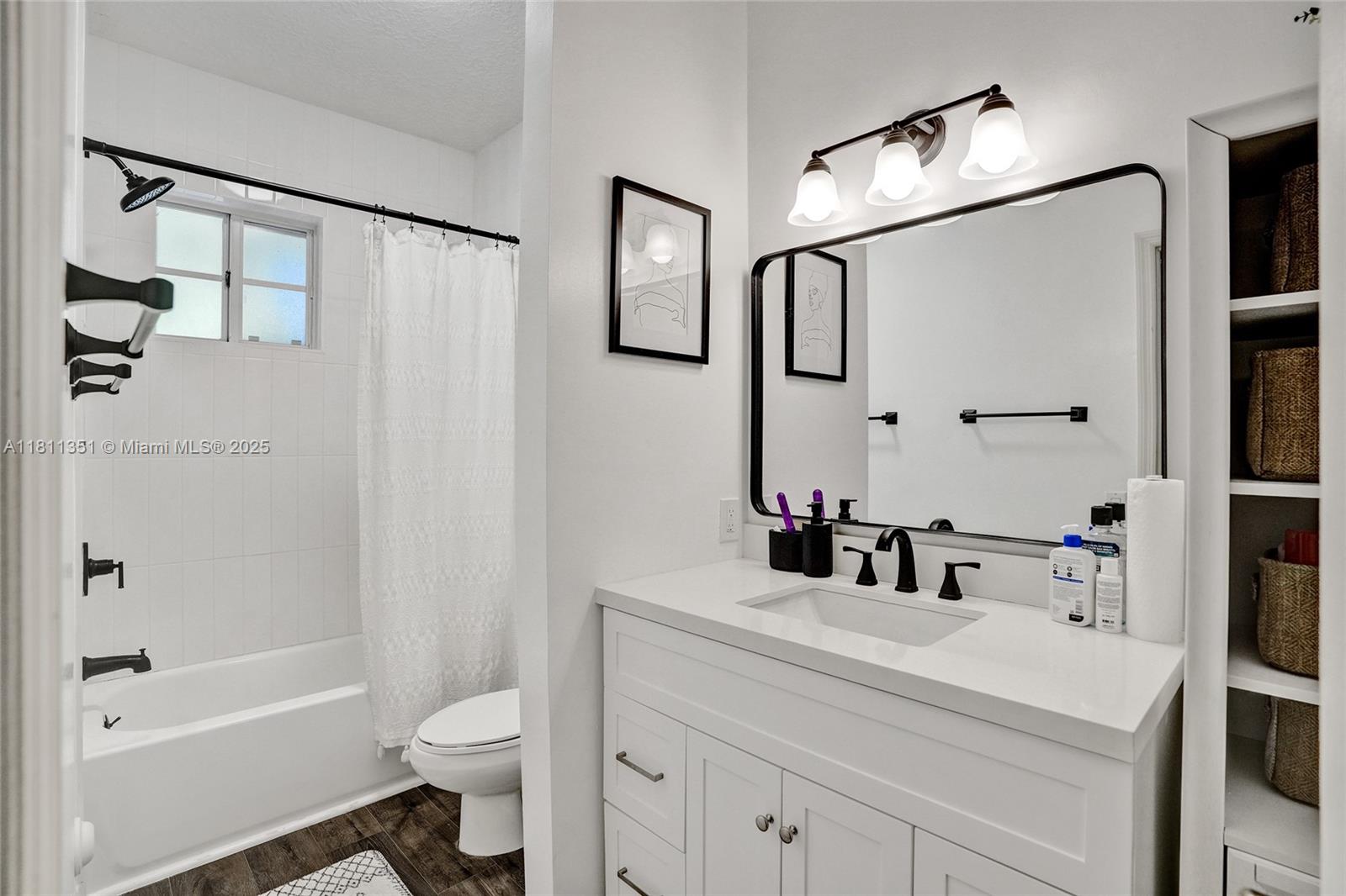 UNITED HOMES PLAT - Residential