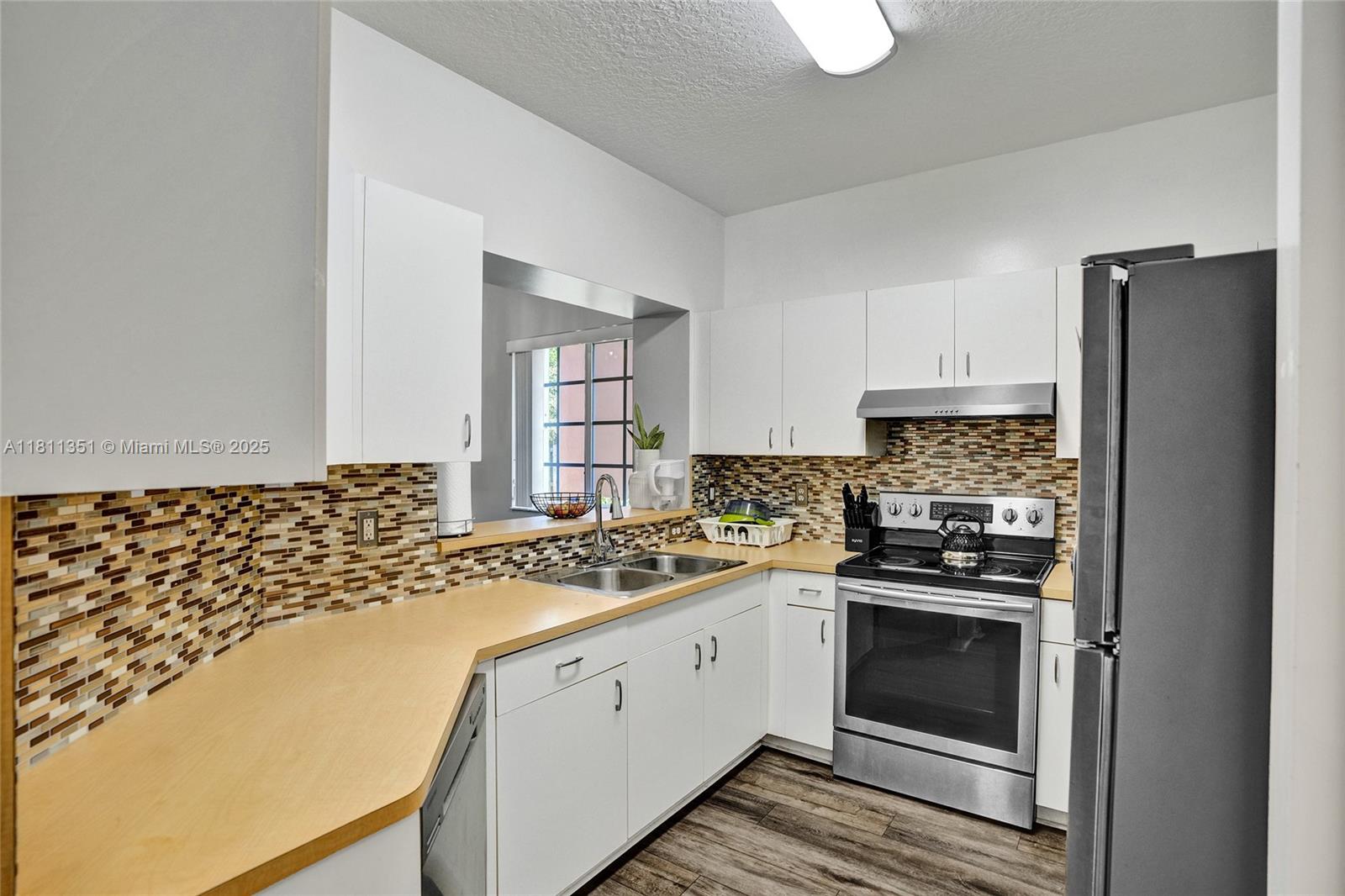 UNITED HOMES PLAT - Residential