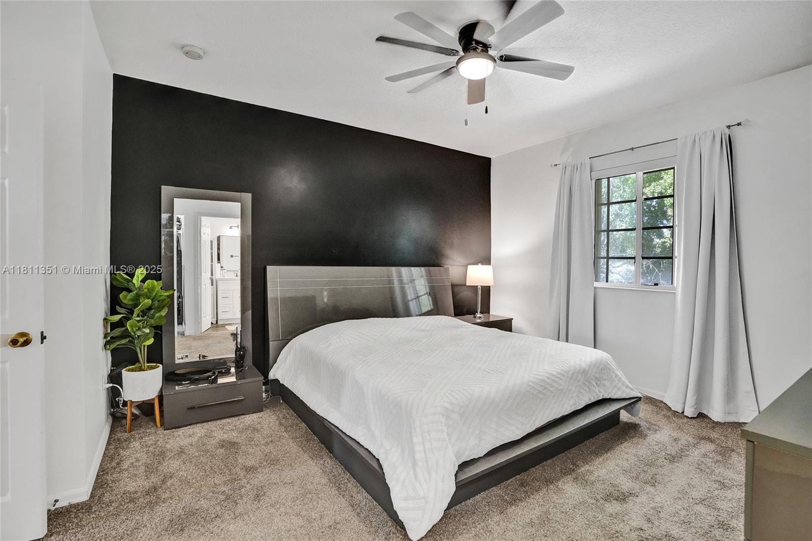 UNITED HOMES PLAT - Residential