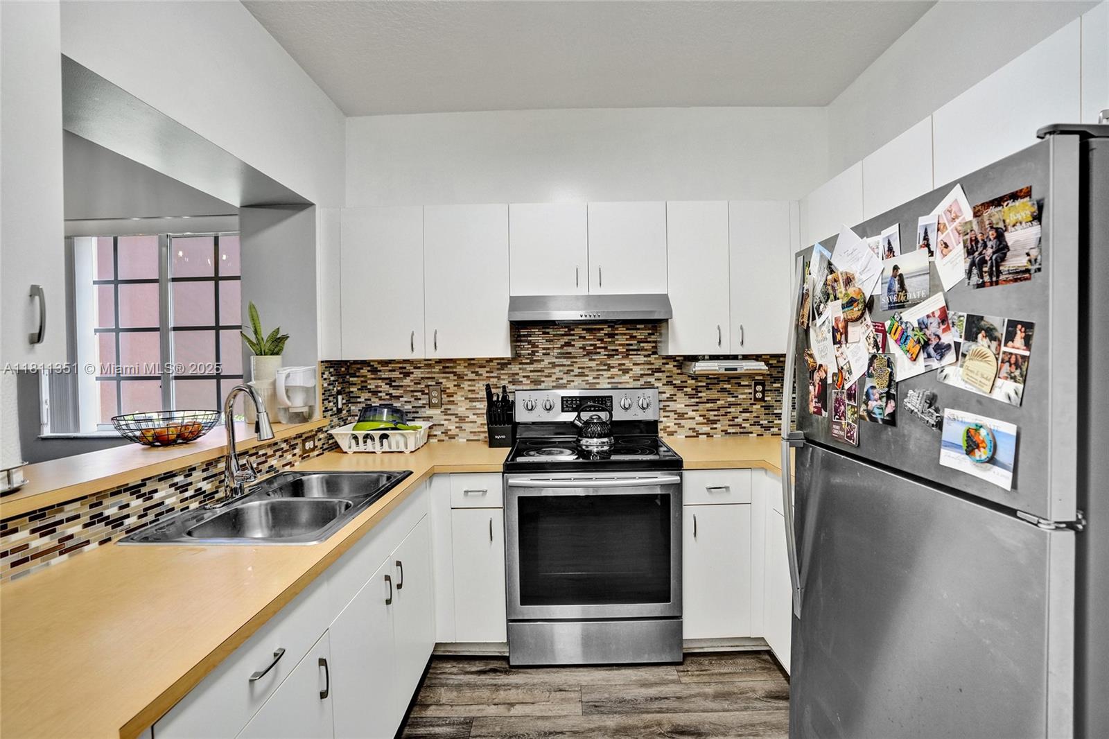 UNITED HOMES PLAT - Residential