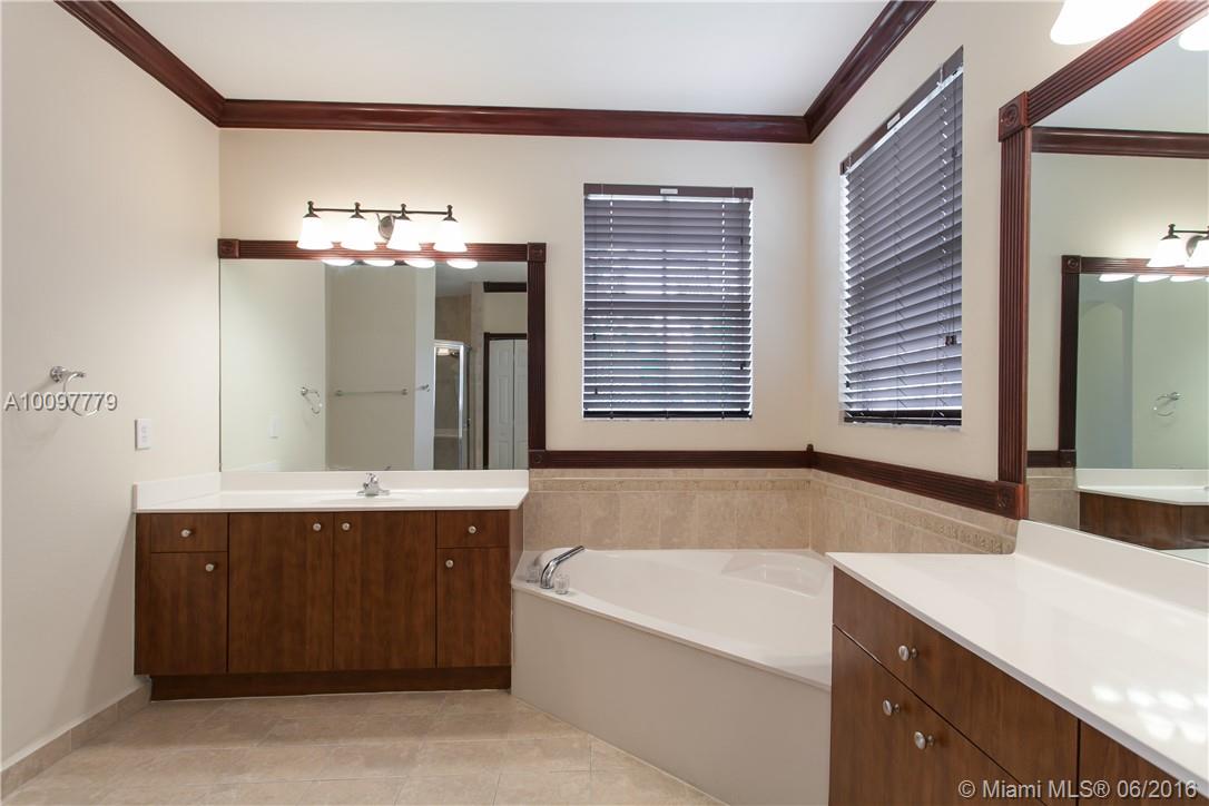 Egret Lakes Estates - Residential