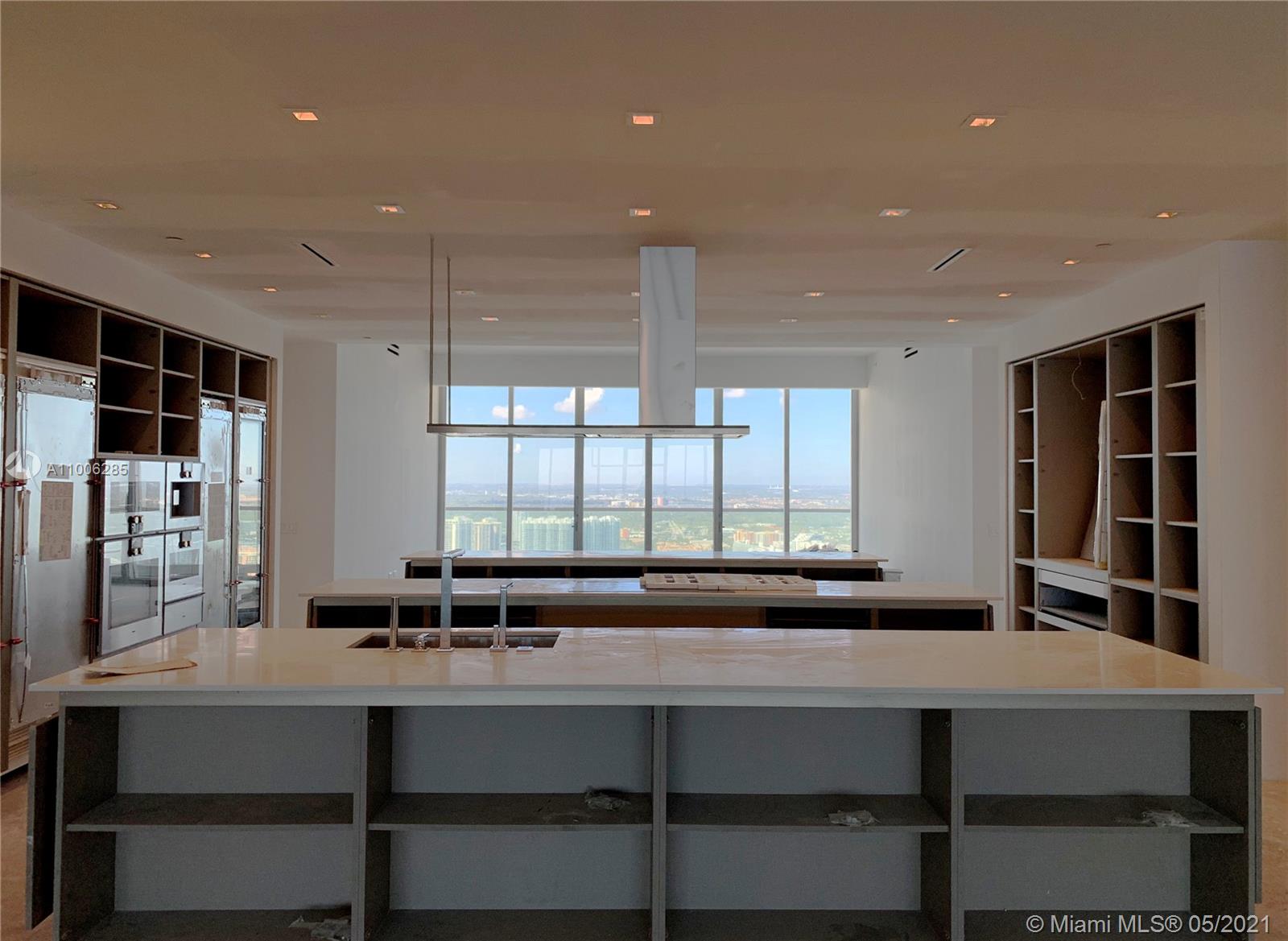 Turnberry Ocean Club - Residential