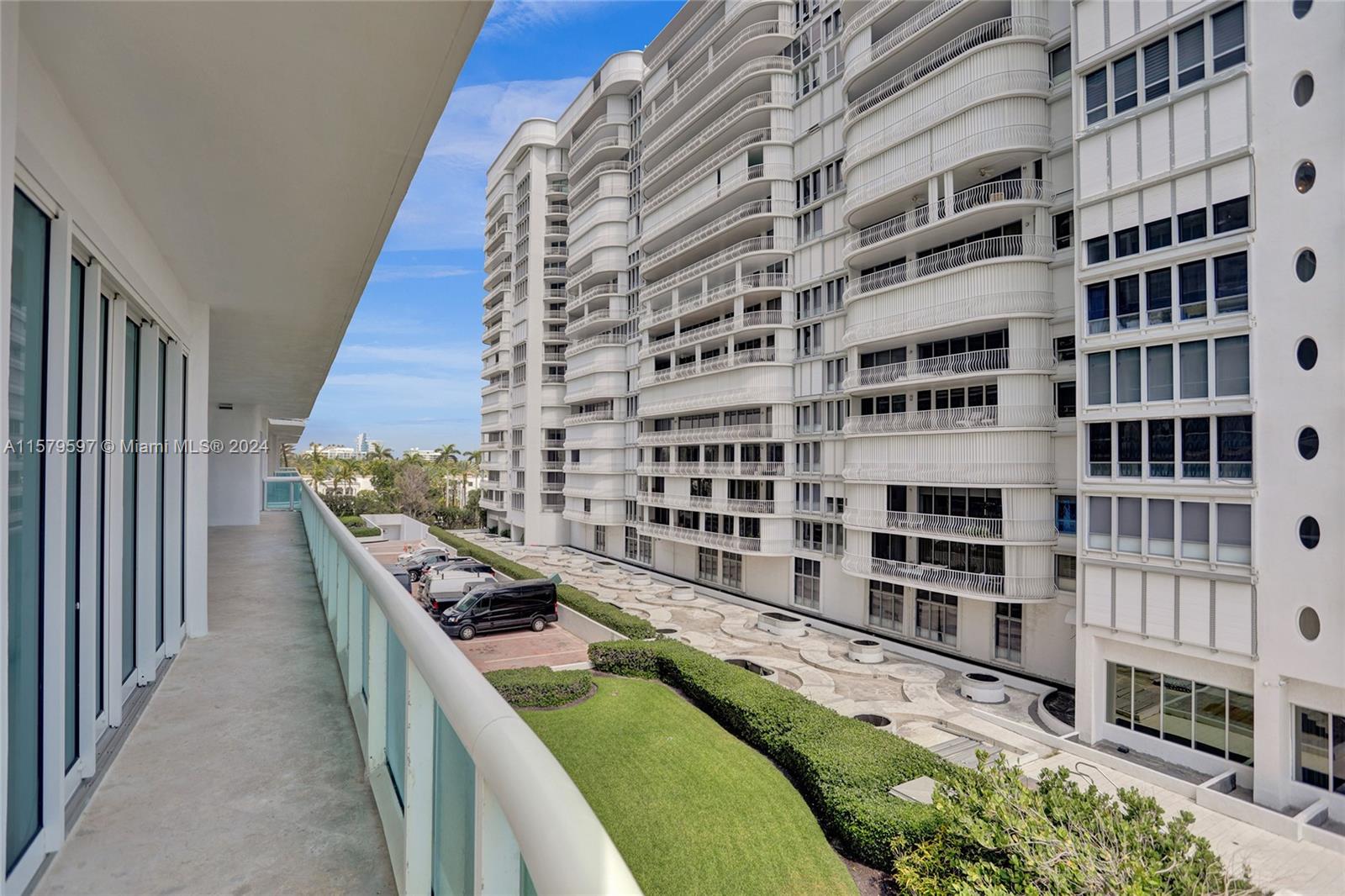 THE PALACE AT BAL HARBOUR - Residential Lease