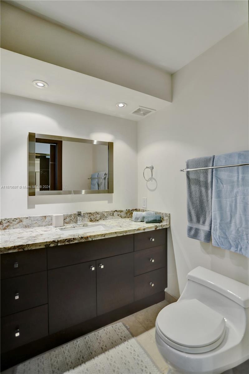 THE PALACE AT BAL HARBOUR - Residential Lease