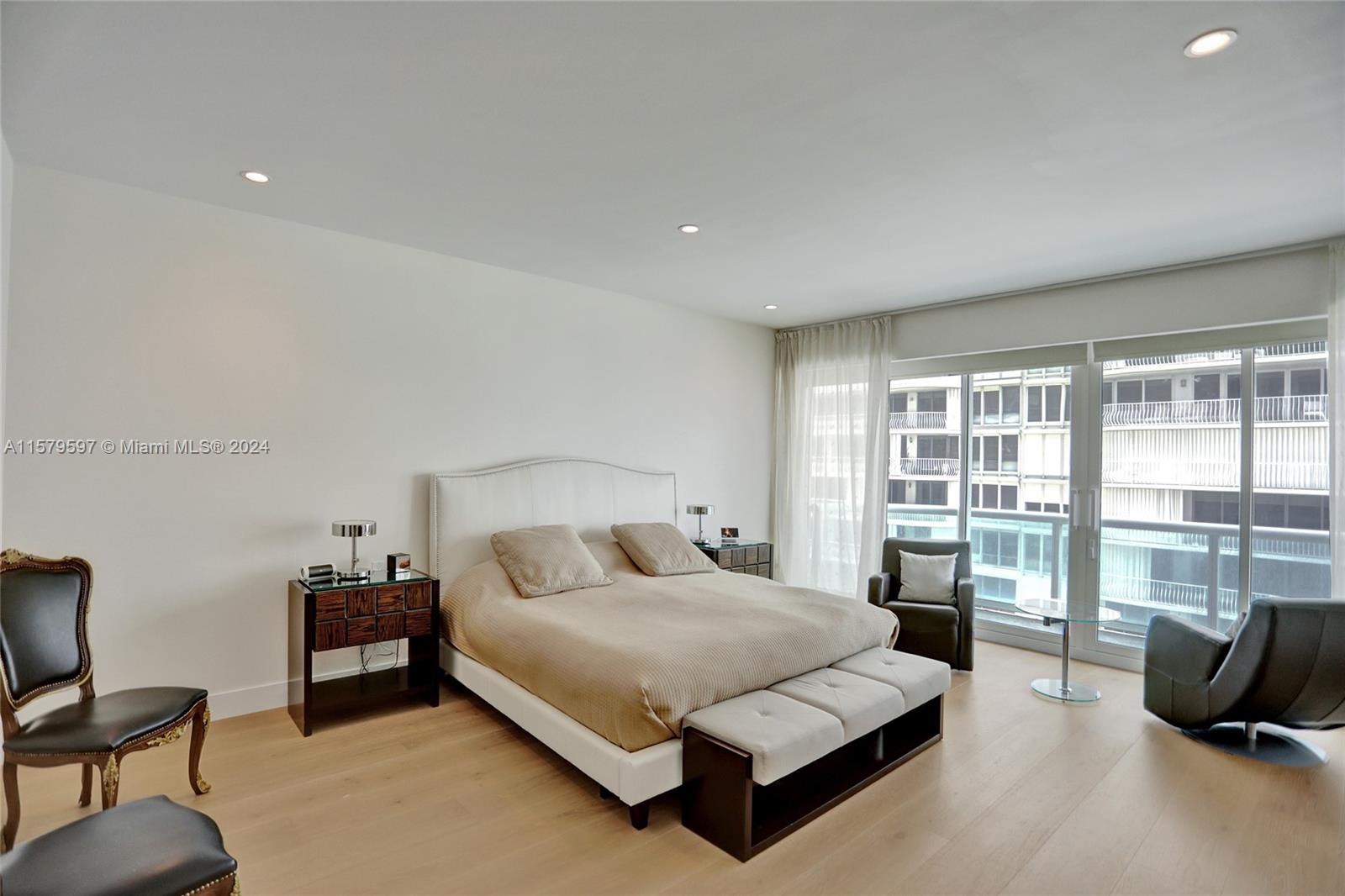 THE PALACE AT BAL HARBOUR - Residential Lease