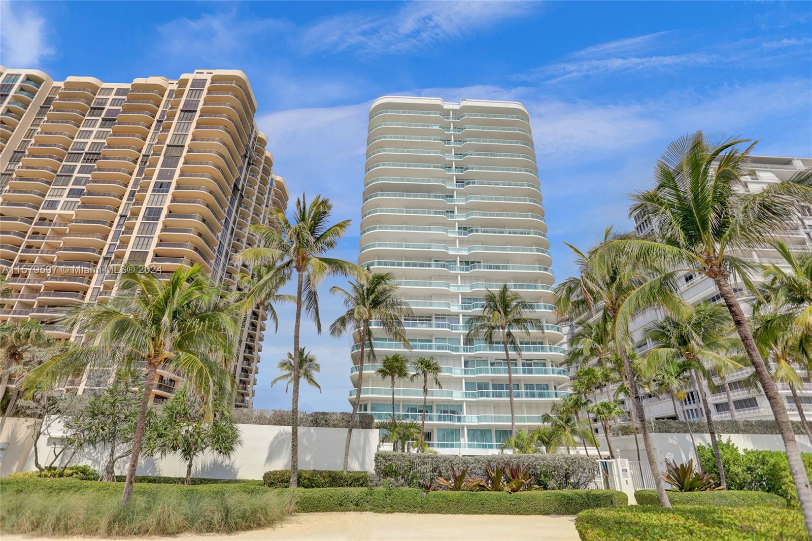 THE PALACE AT BAL HARBOUR - Residential Lease