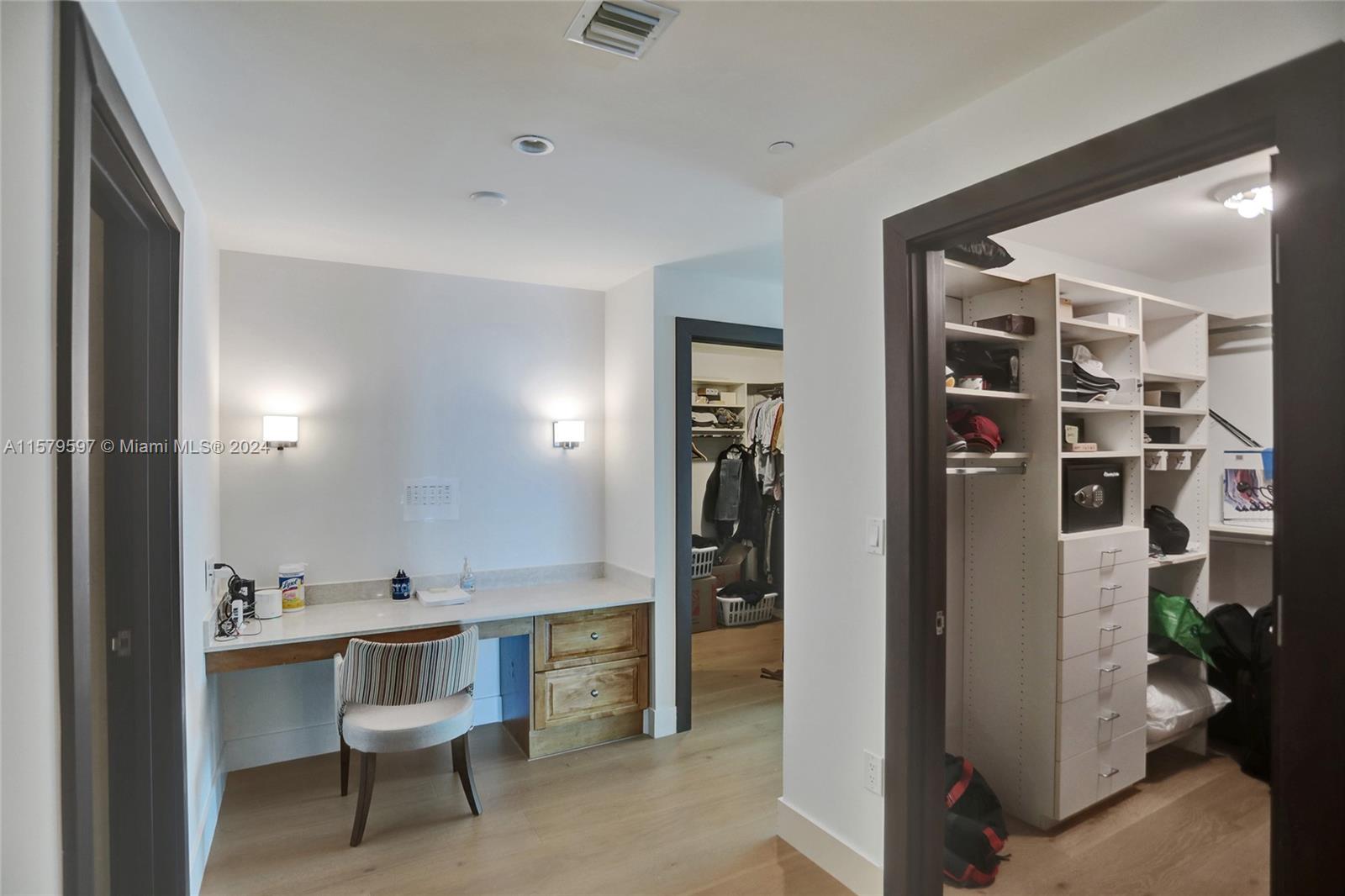 THE PALACE AT BAL HARBOUR - Residential Lease