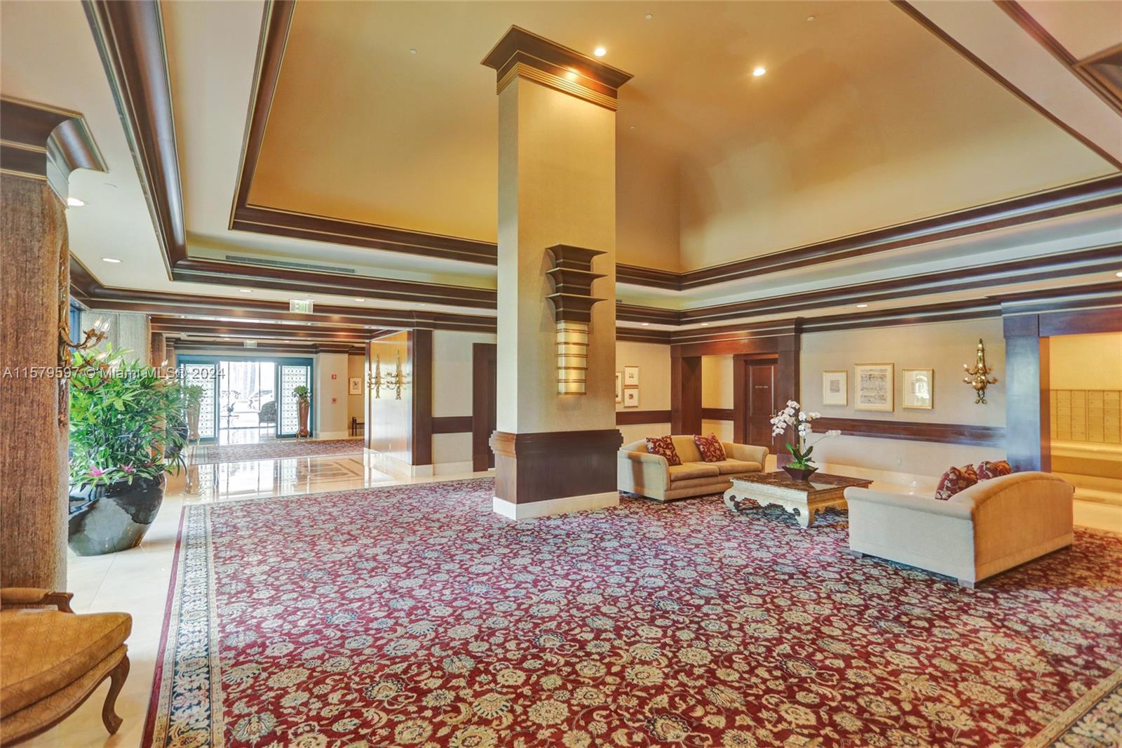 THE PALACE AT BAL HARBOUR - Residential Lease