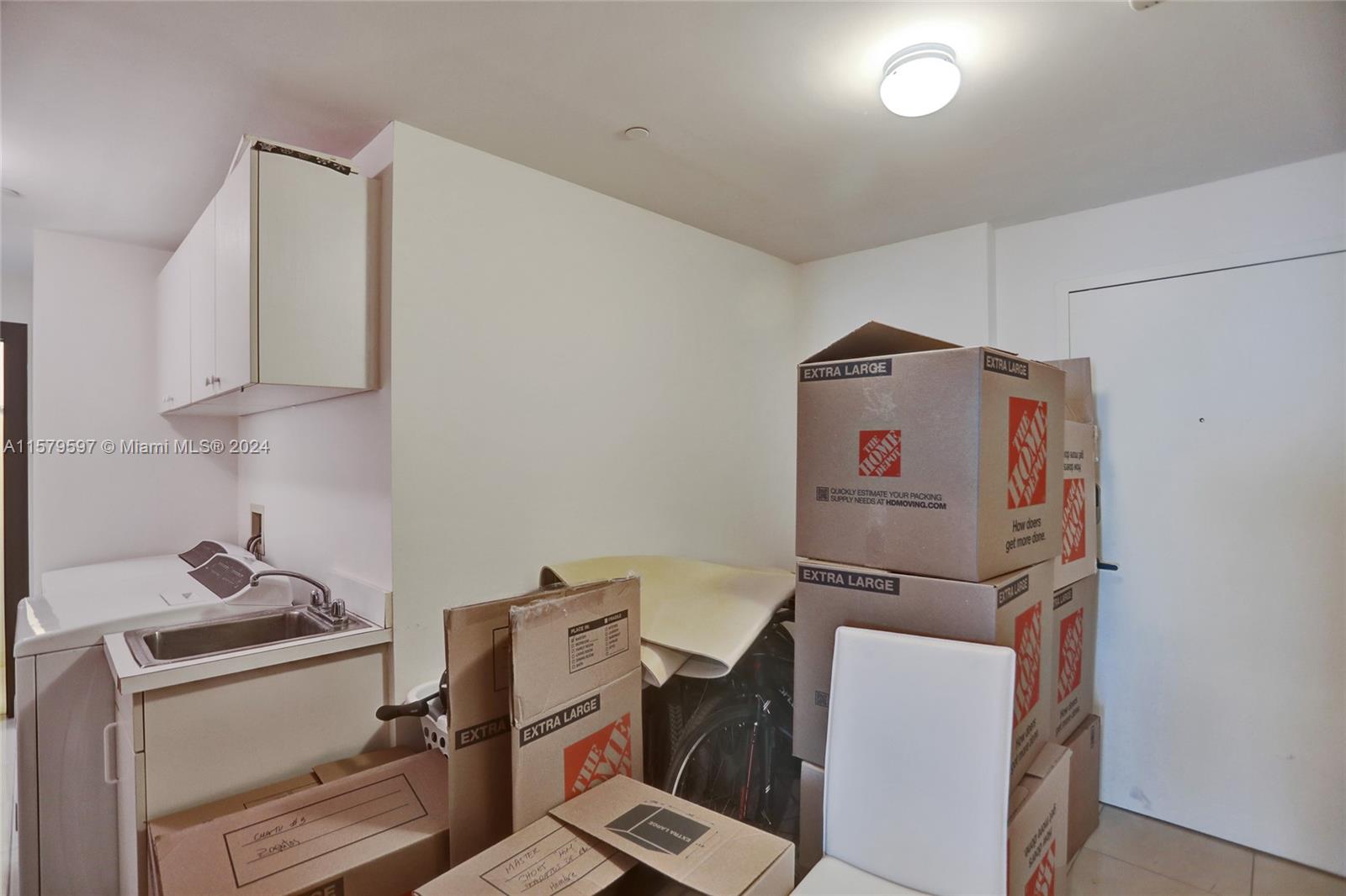 THE PALACE AT BAL HARBOUR - Residential Lease